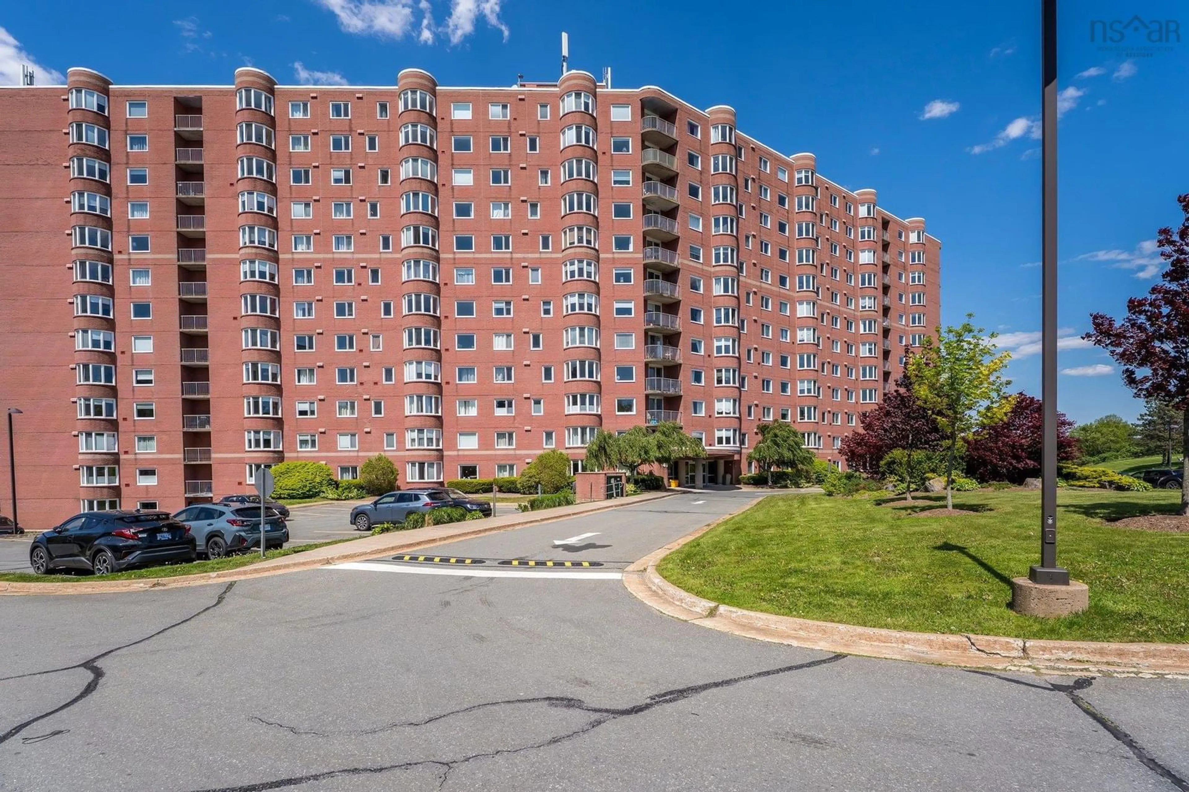 A pic from outside/outdoor area/front of a property/back of a property/a pic from drone, unknown for 45 Vimy Ave #612, Halifax Nova Scotia B3M 4C5