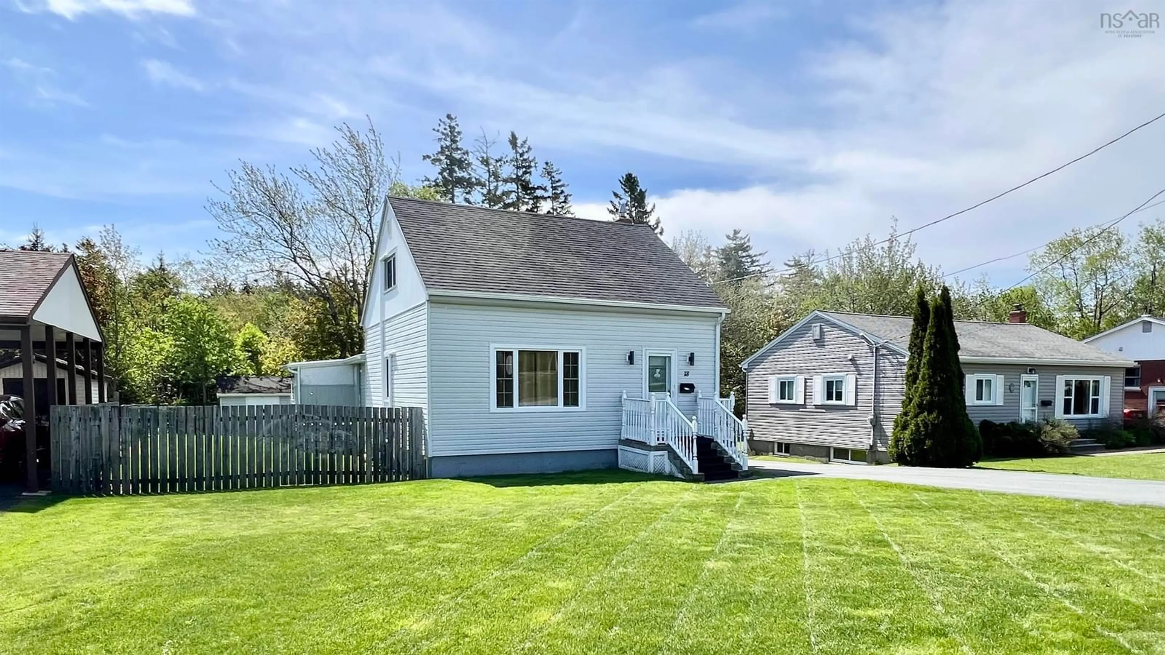 Shed for 18 Devon Cres, Halifax Nova Scotia B3R 2G3