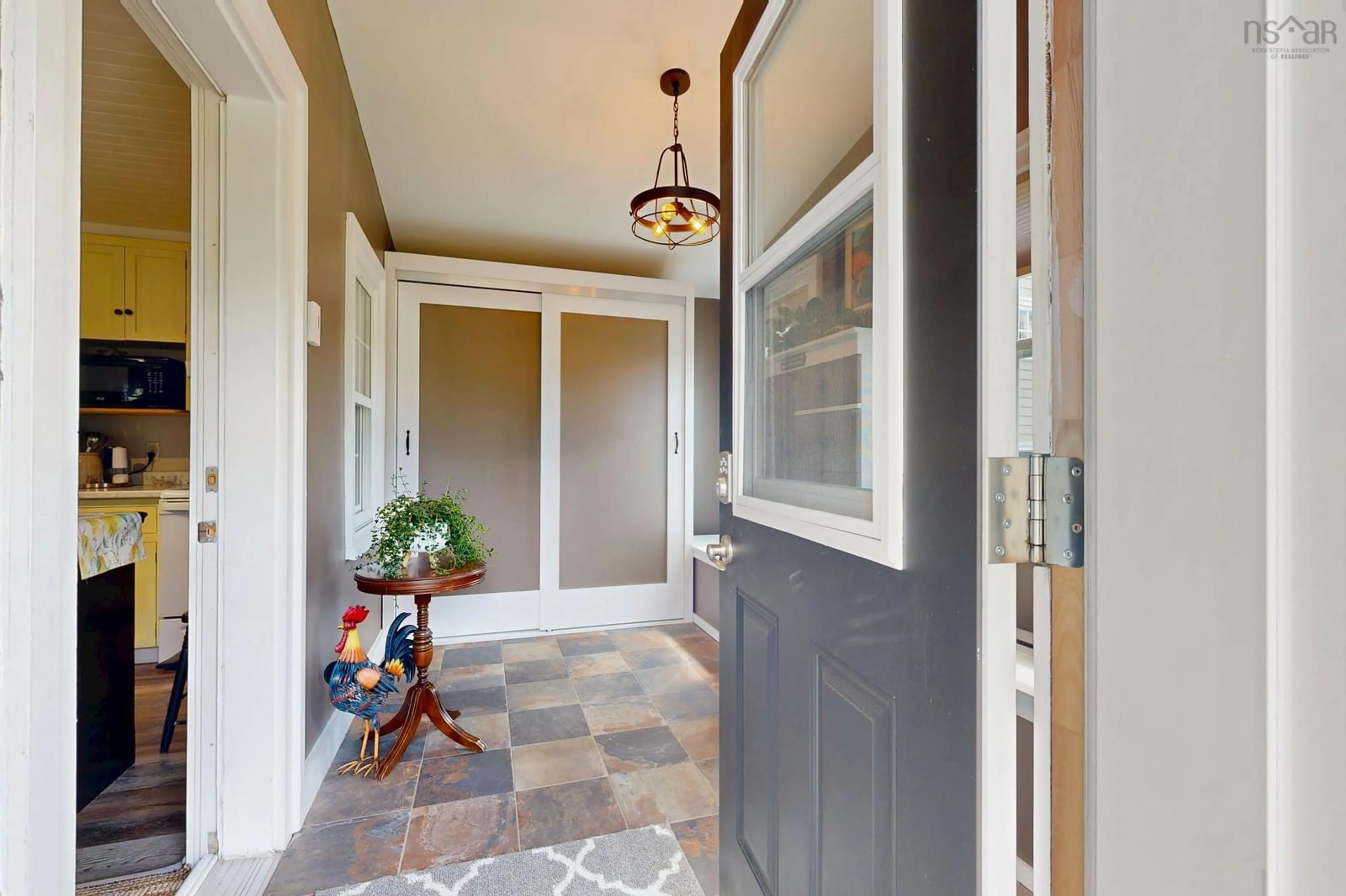 Indoor entryway for 824 Pine Grove Rd, Pine Grove Nova Scotia B0J 2C0