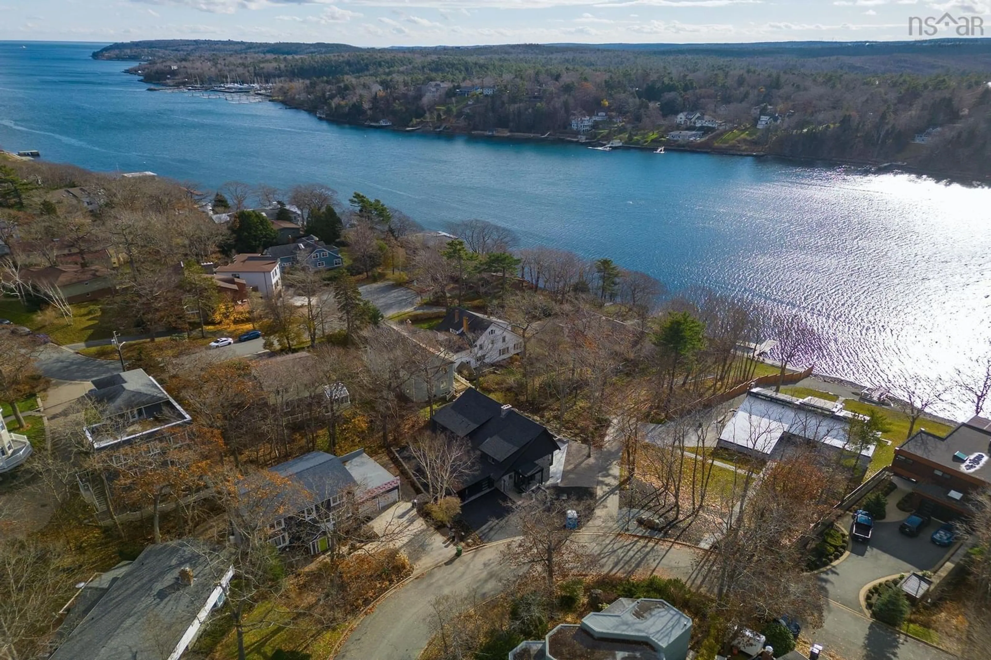 A pic from outside/outdoor area/front of a property/back of a property/a pic from drone, water/lake/river/ocean view for 1025 Belmont On The Arm, Halifax Nova Scotia B3H 1J2