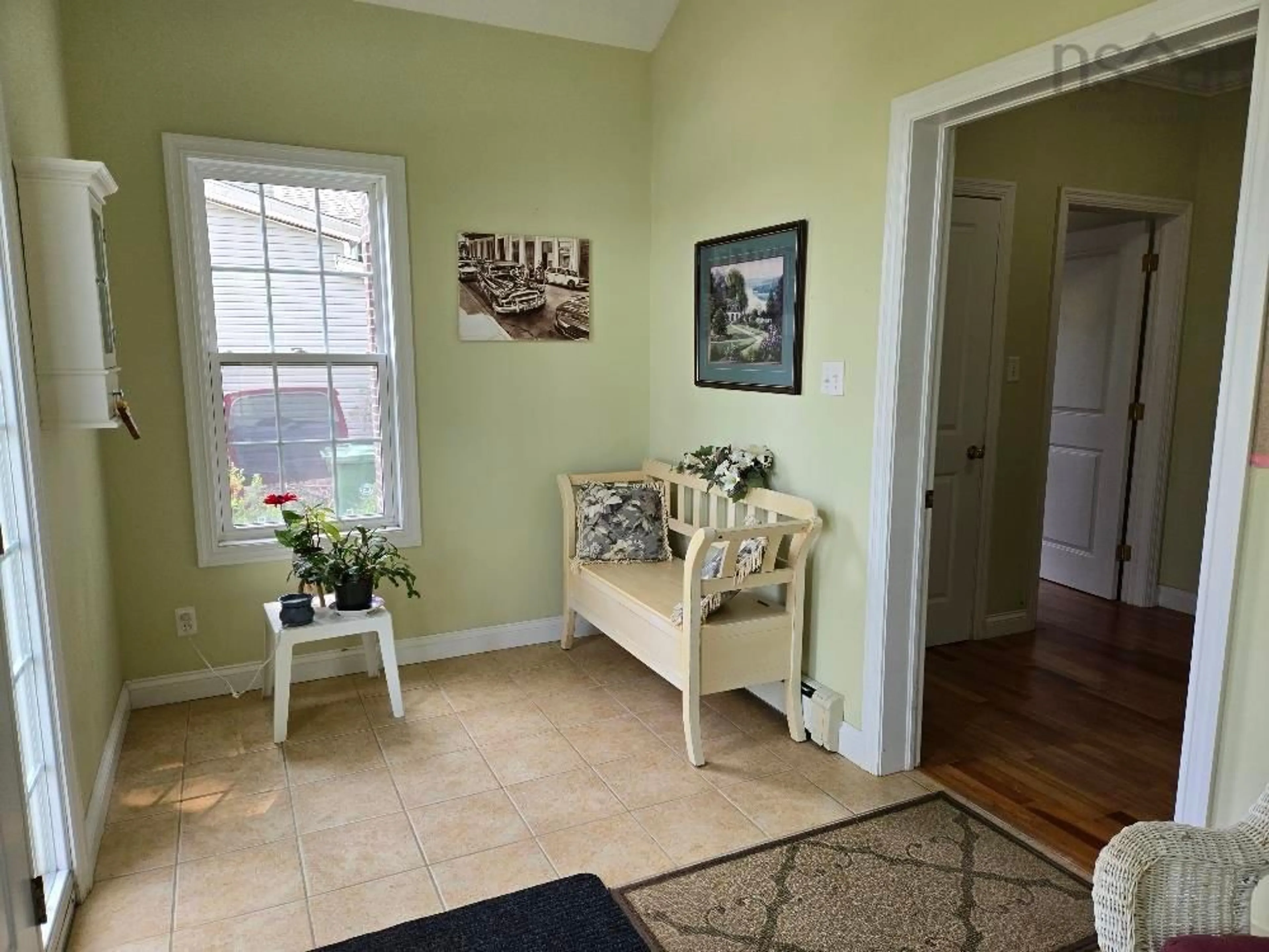 Indoor entryway for 164 Queen Street, Truro Nova Scotia B2N 2B5