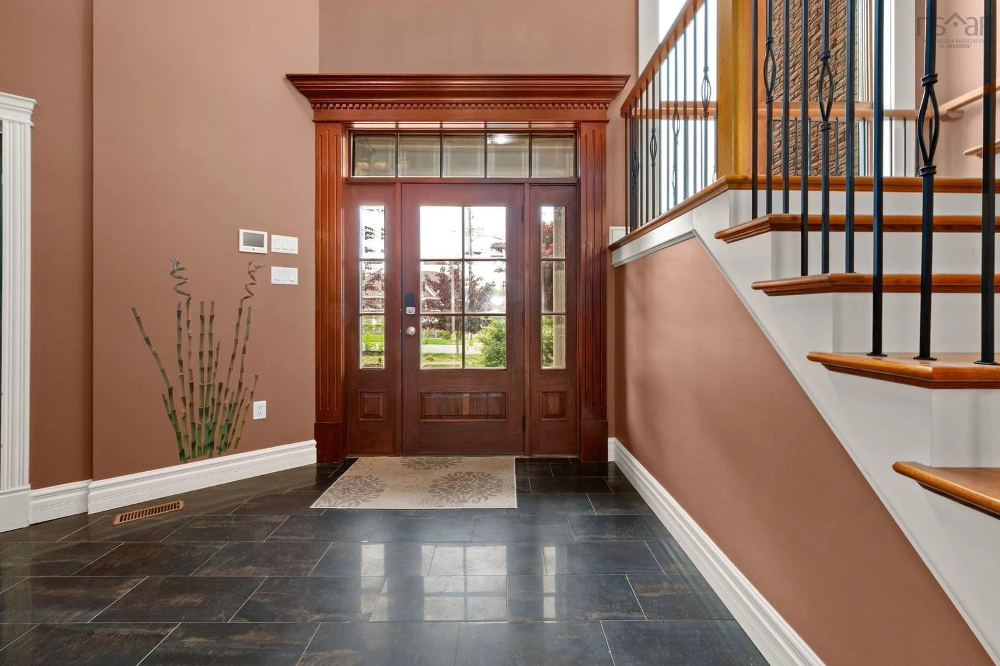 Indoor entryway for 72 Worthington Pl, Bedford Nova Scotia B4A 0C5