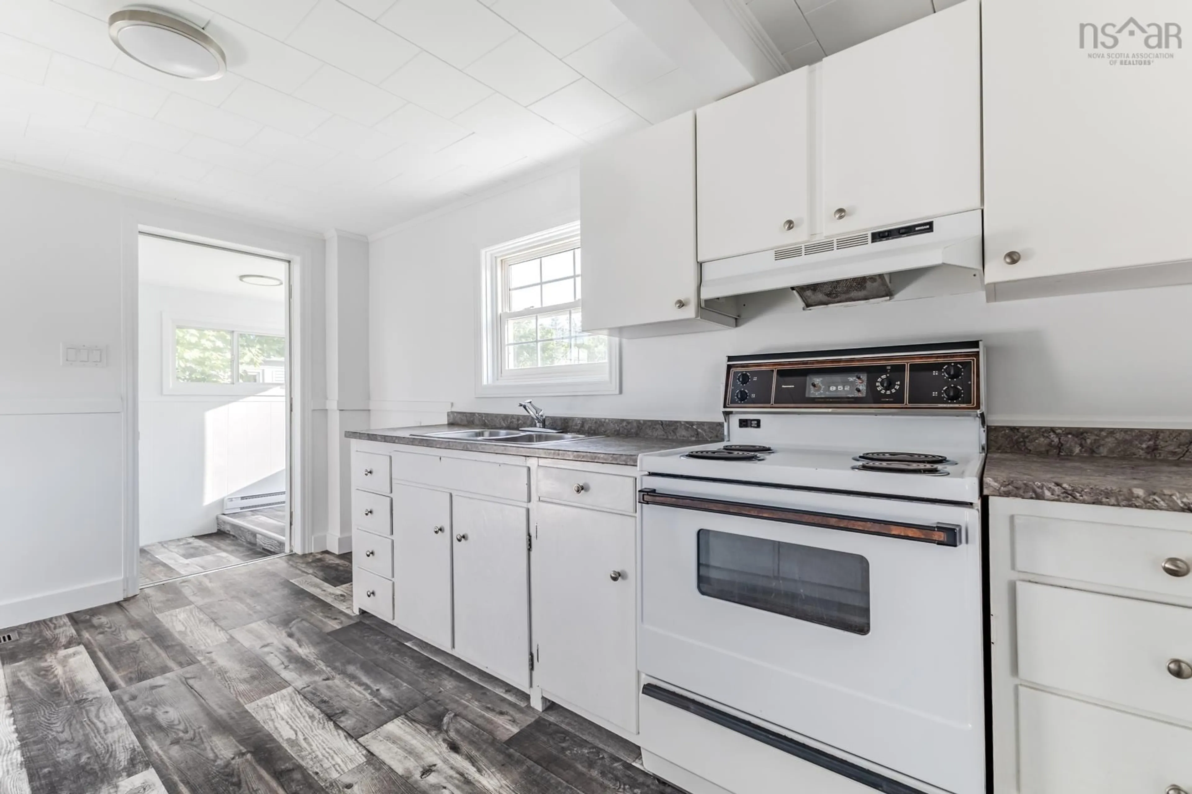 Standard kitchen, unknown for 67 Hillcrest Ave, Bible Hill Nova Scotia B2N 4L2