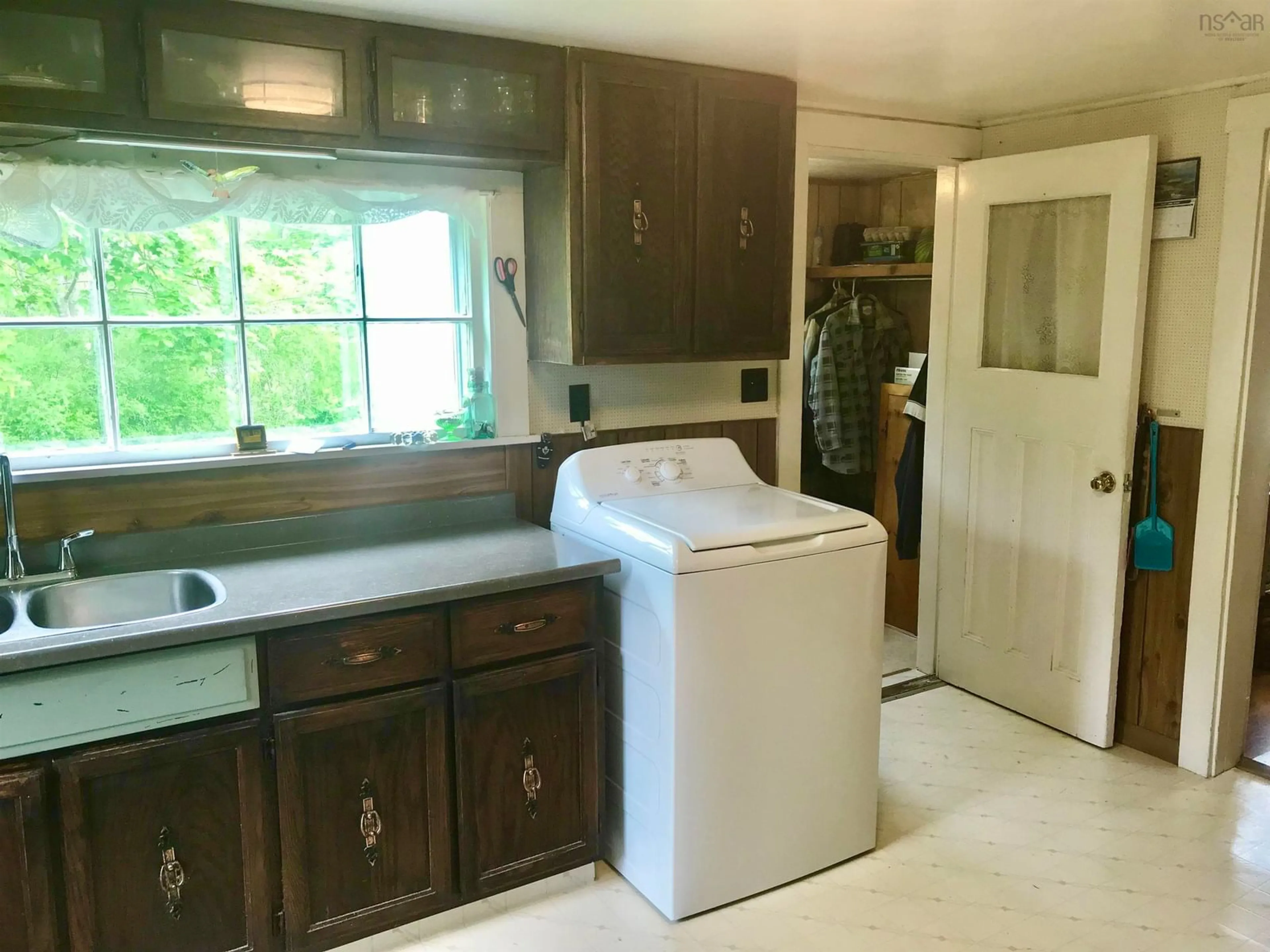Kitchen with laundary machines, unknown for 8270 Highway 3, Tusket Nova Scotia B0W 3M0