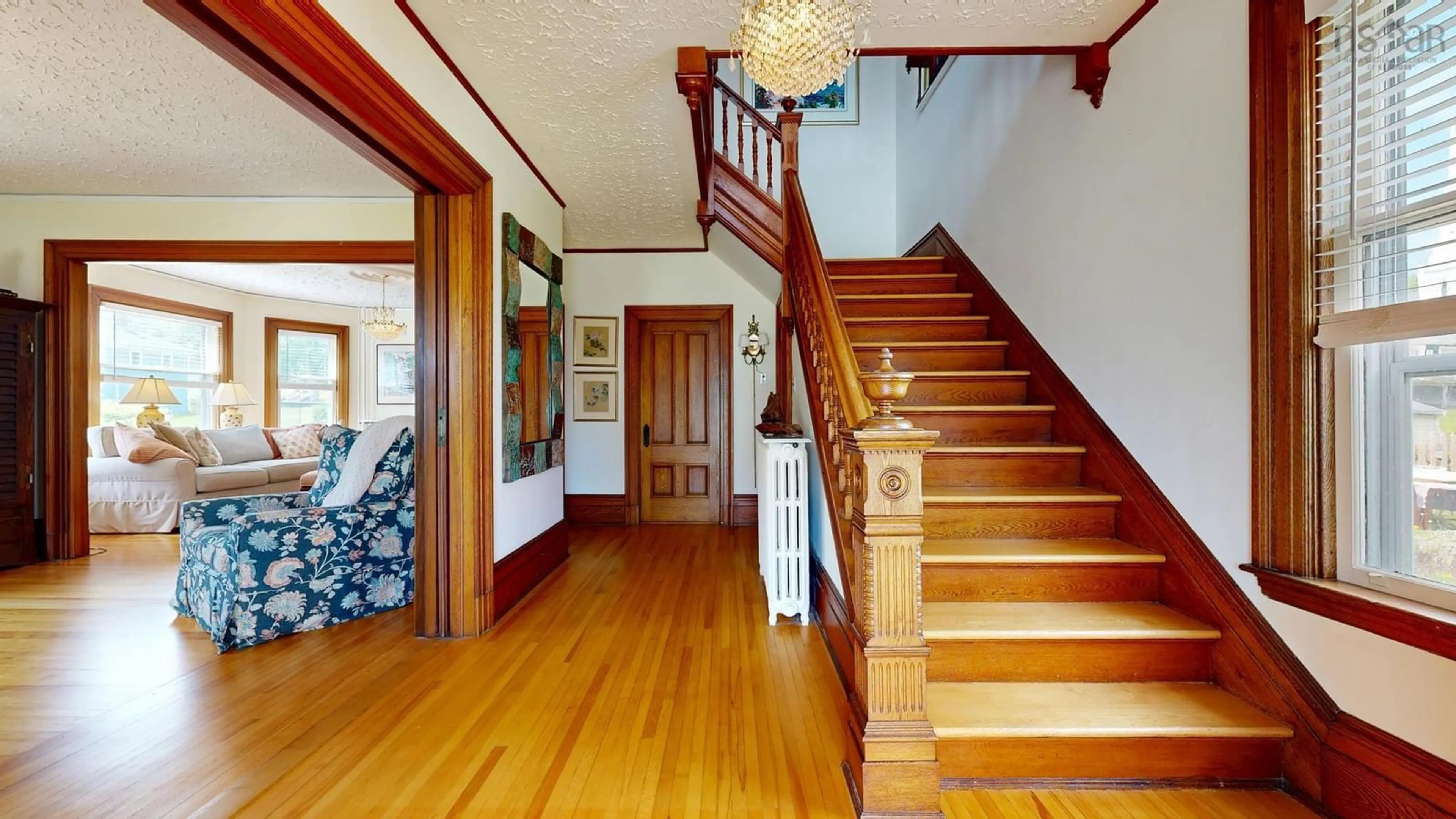 Indoor foyer for 78 Pleasant St, Mahone Bay Nova Scotia B0J 2E0
