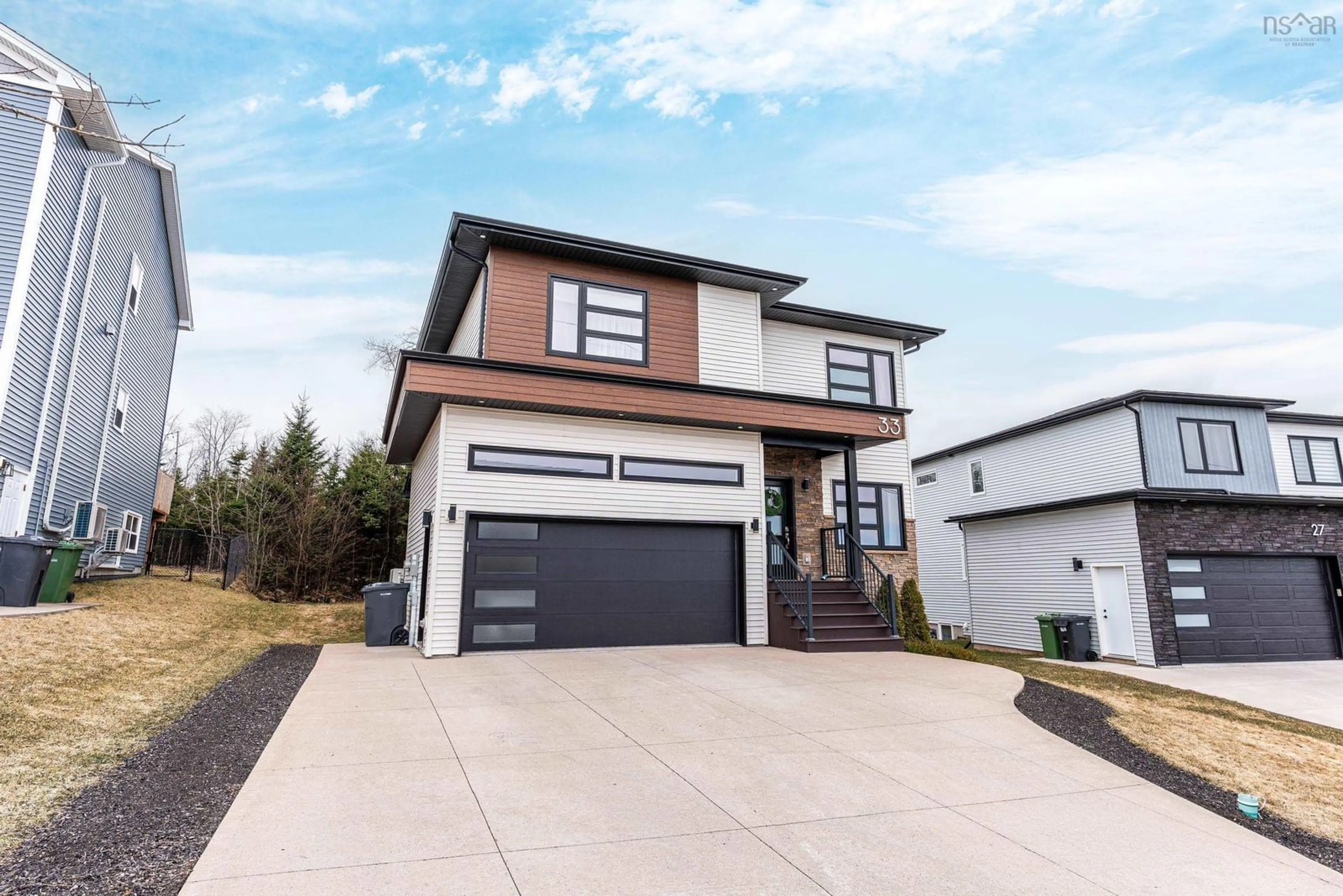 Home with vinyl exterior material, street for 33 Merlot Crt, Timberlea Nova Scotia B3T 0C2