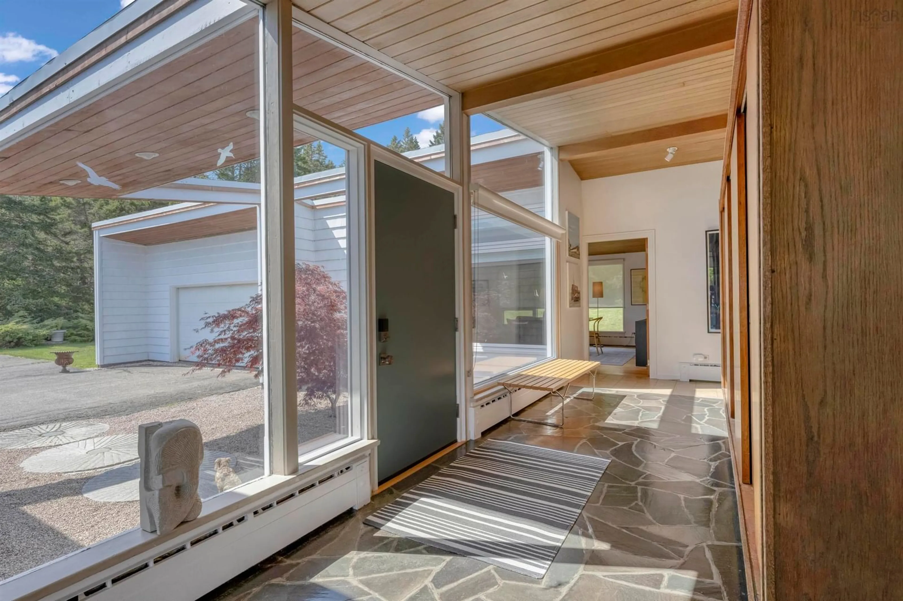 Indoor entryway for 252 North Side Rd, Riverport Nova Scotia B0J 2W0