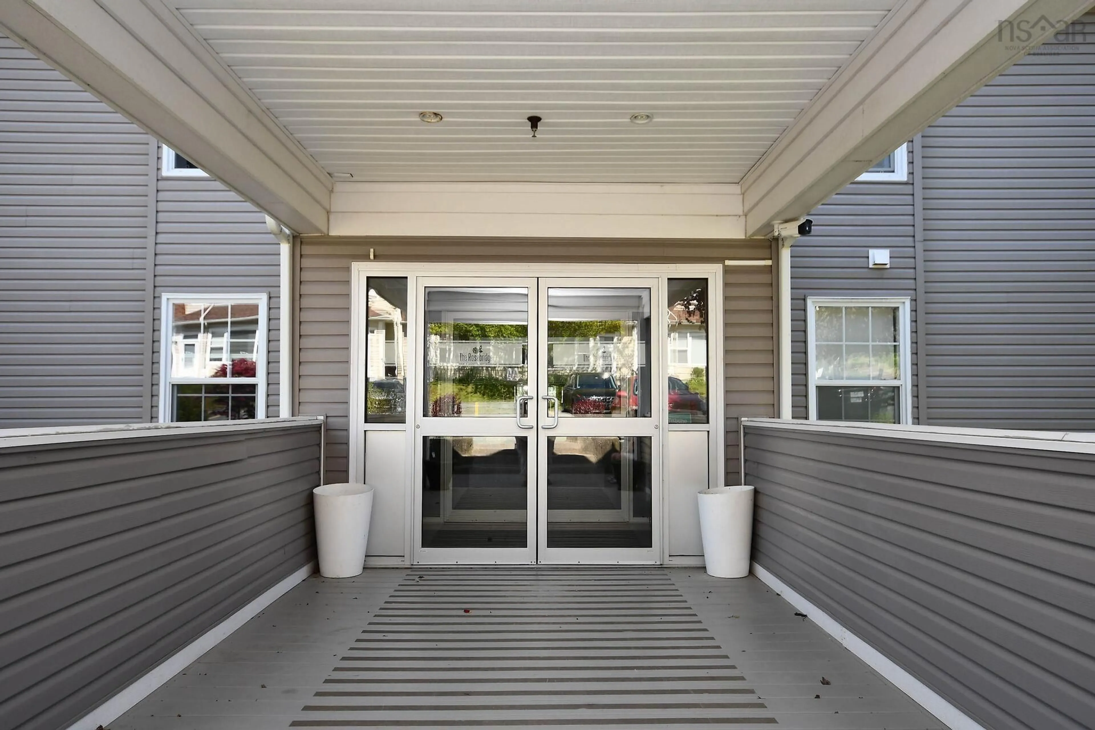 Indoor foyer for 79 Collins Grove #217, Dartmouth Nova Scotia B2W 6B9