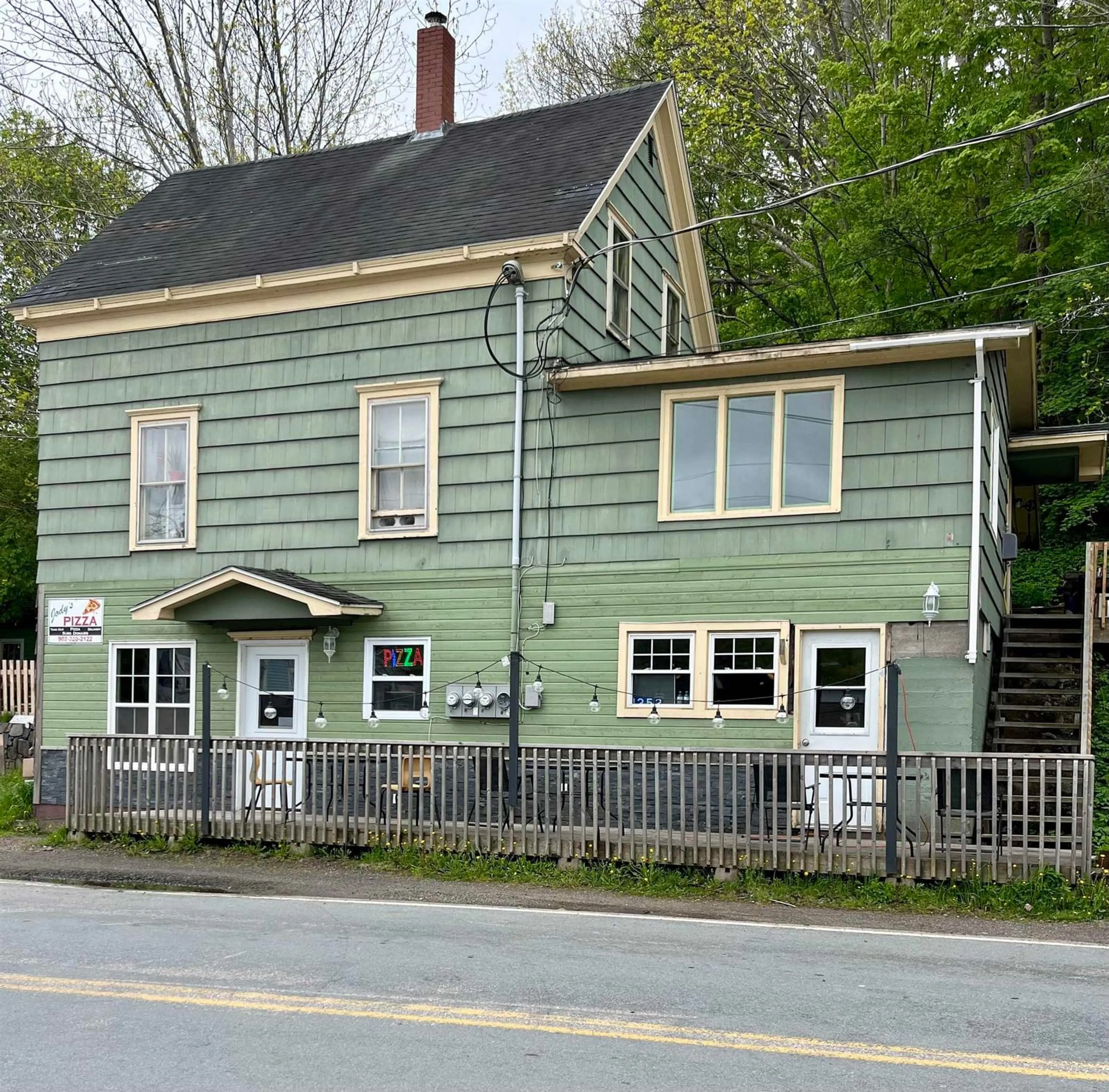Home with vinyl exterior material, building for 1252 River Rd, Bear River Nova Scotia B0S 1G0