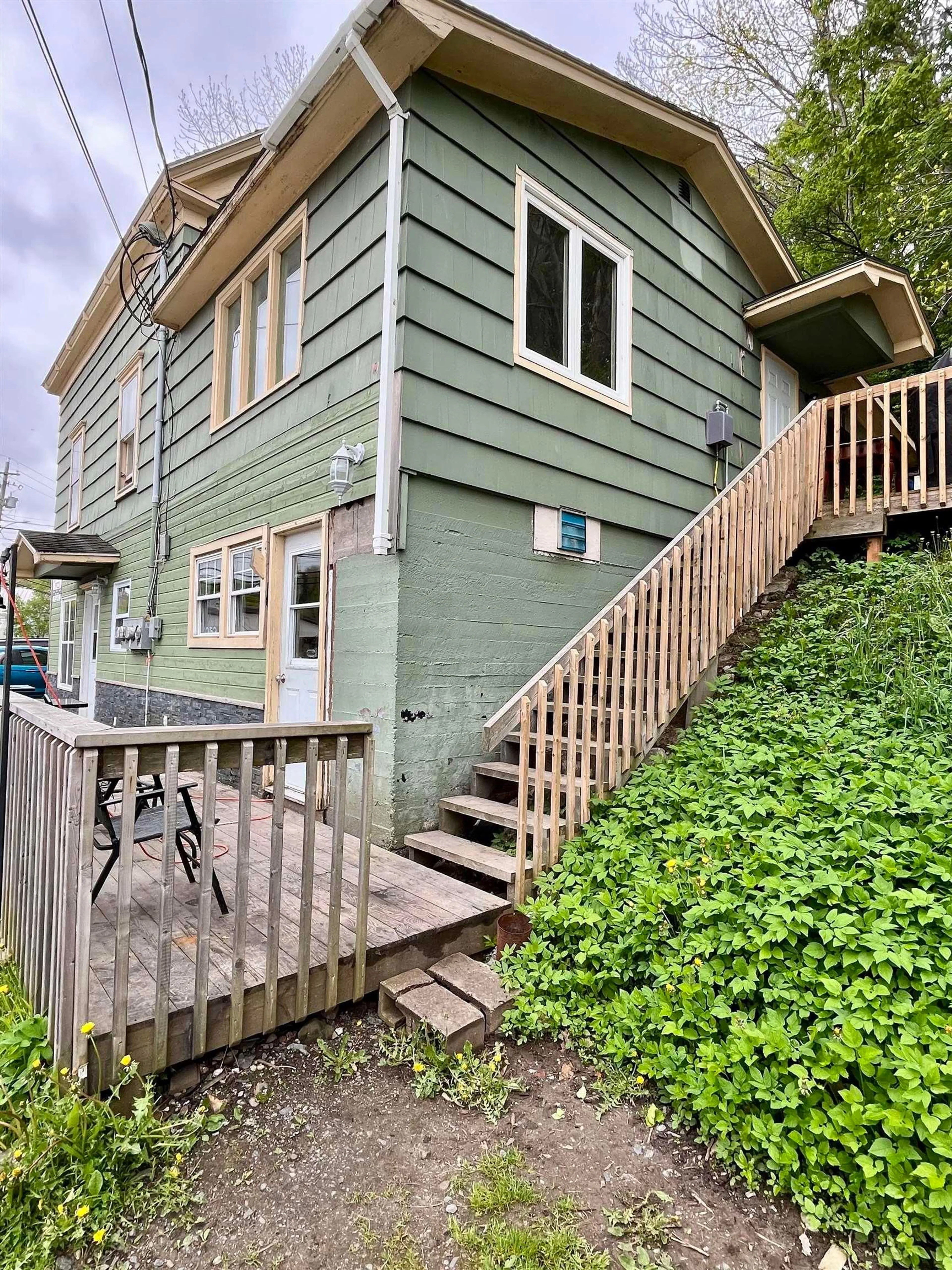 Stairs for 1252 River Rd, Bear River Nova Scotia B0S 1G0