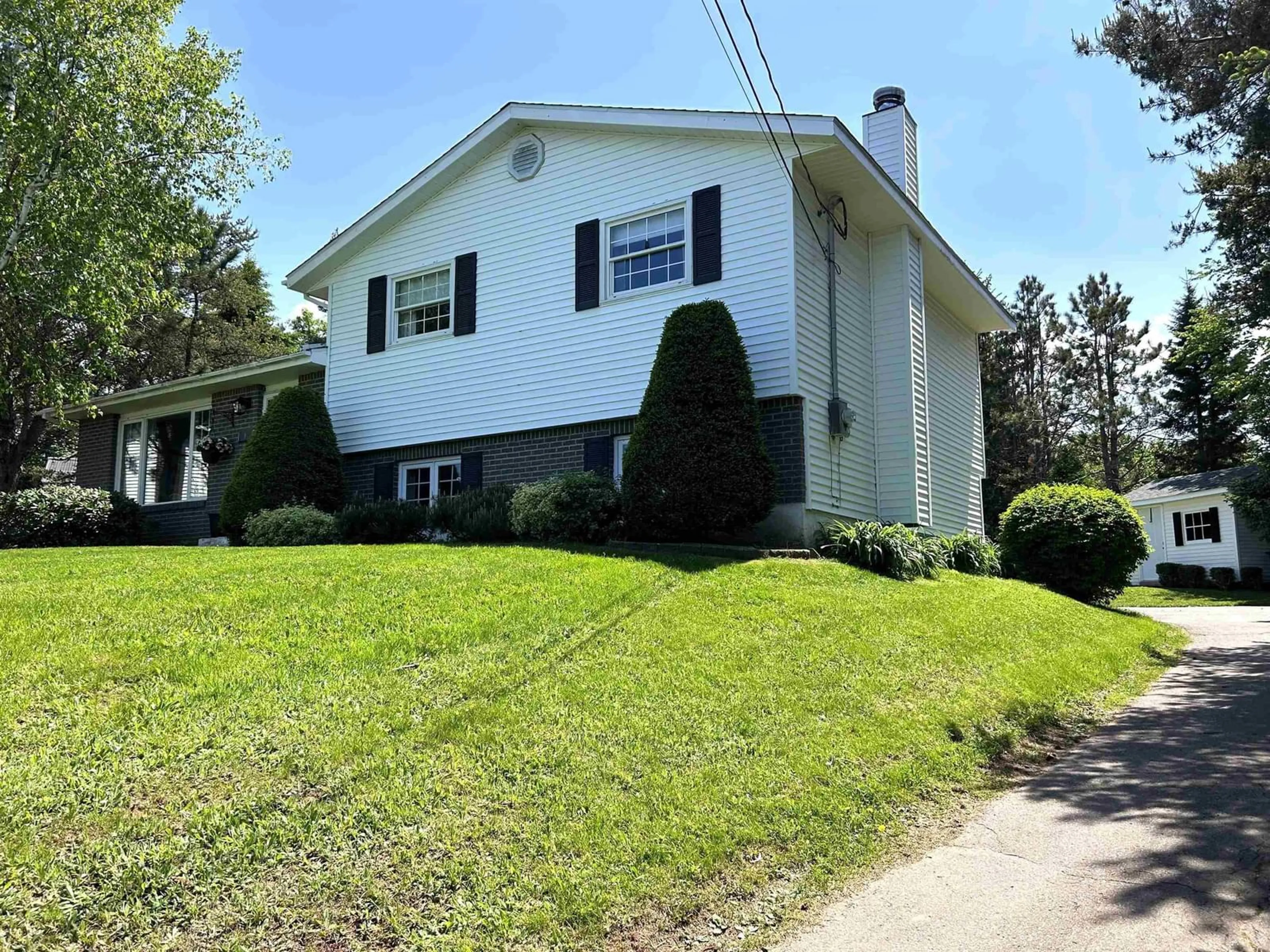 Home with vinyl exterior material, street for 9 Centennial Crt, Amherst Nova Scotia B4H 4V5