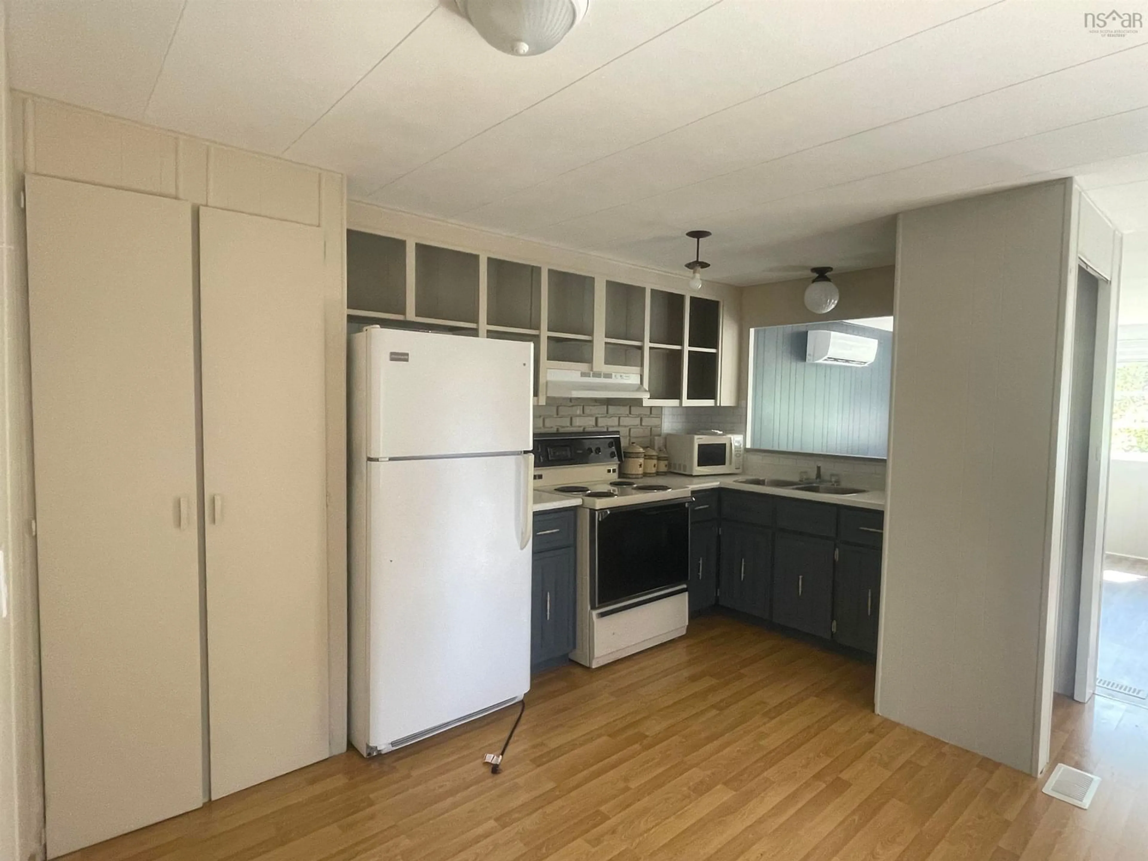 Standard kitchen, unknown for 2935 Highway 3, Brass Hill Nova Scotia B0W 1E0