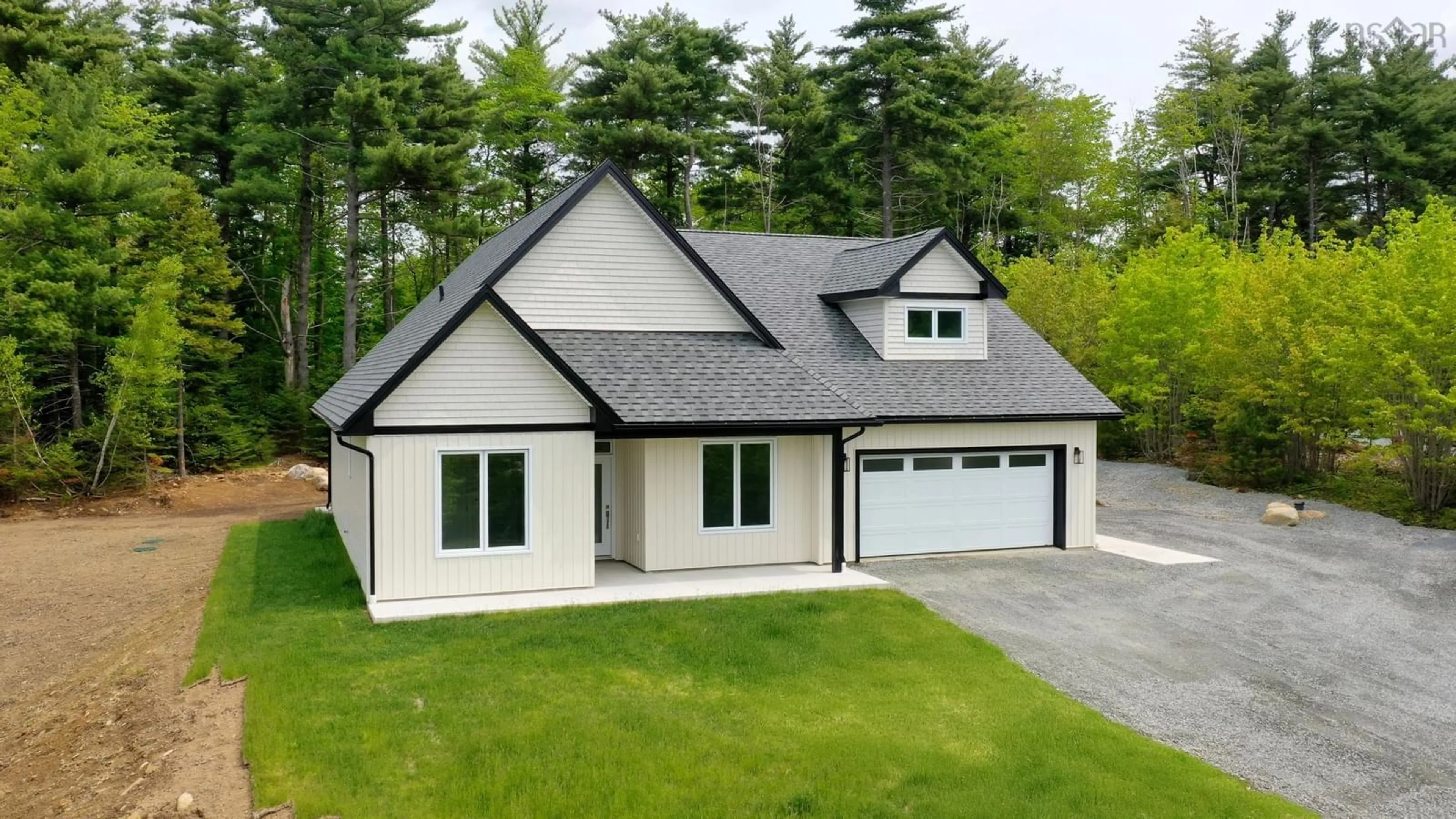 Home with vinyl exterior material, street for 28 Concordia Dr, Conquerall Bank Nova Scotia B4V 9E7