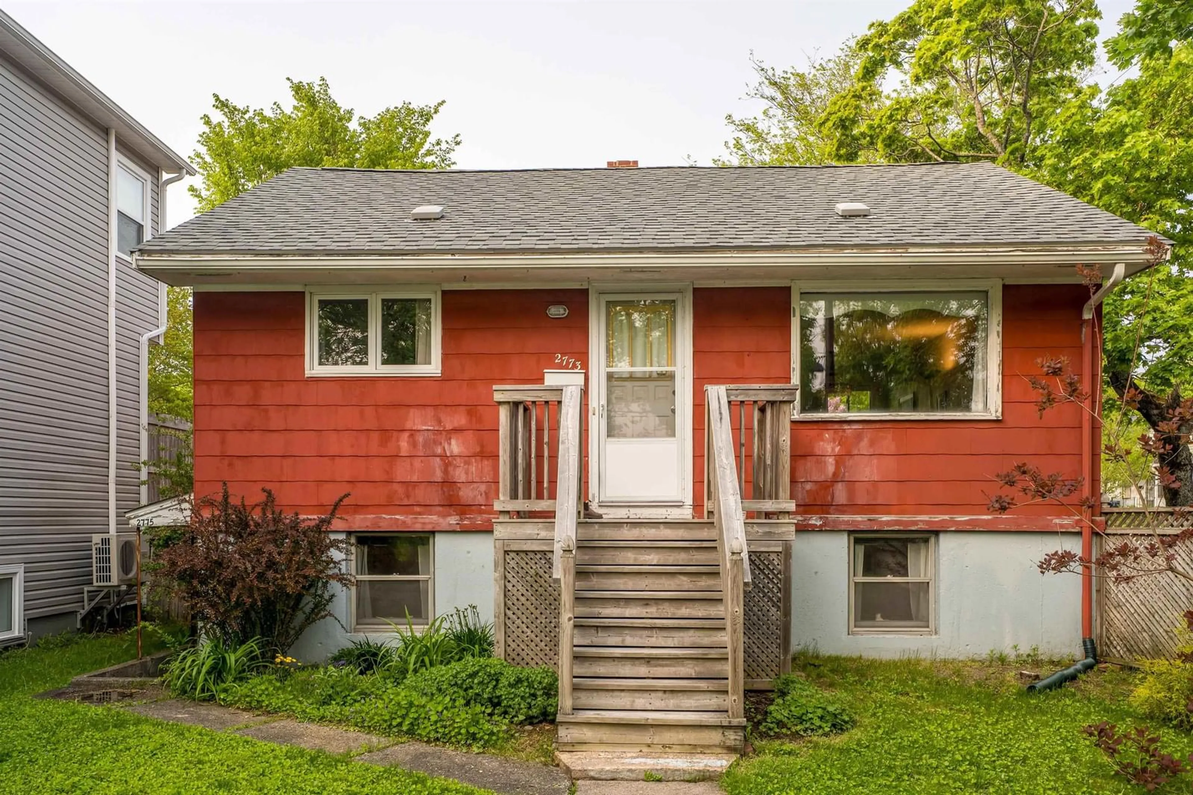 Home with vinyl exterior material, street for 2773/2775 Connolly St, Halifax Nova Scotia B3L 3N1