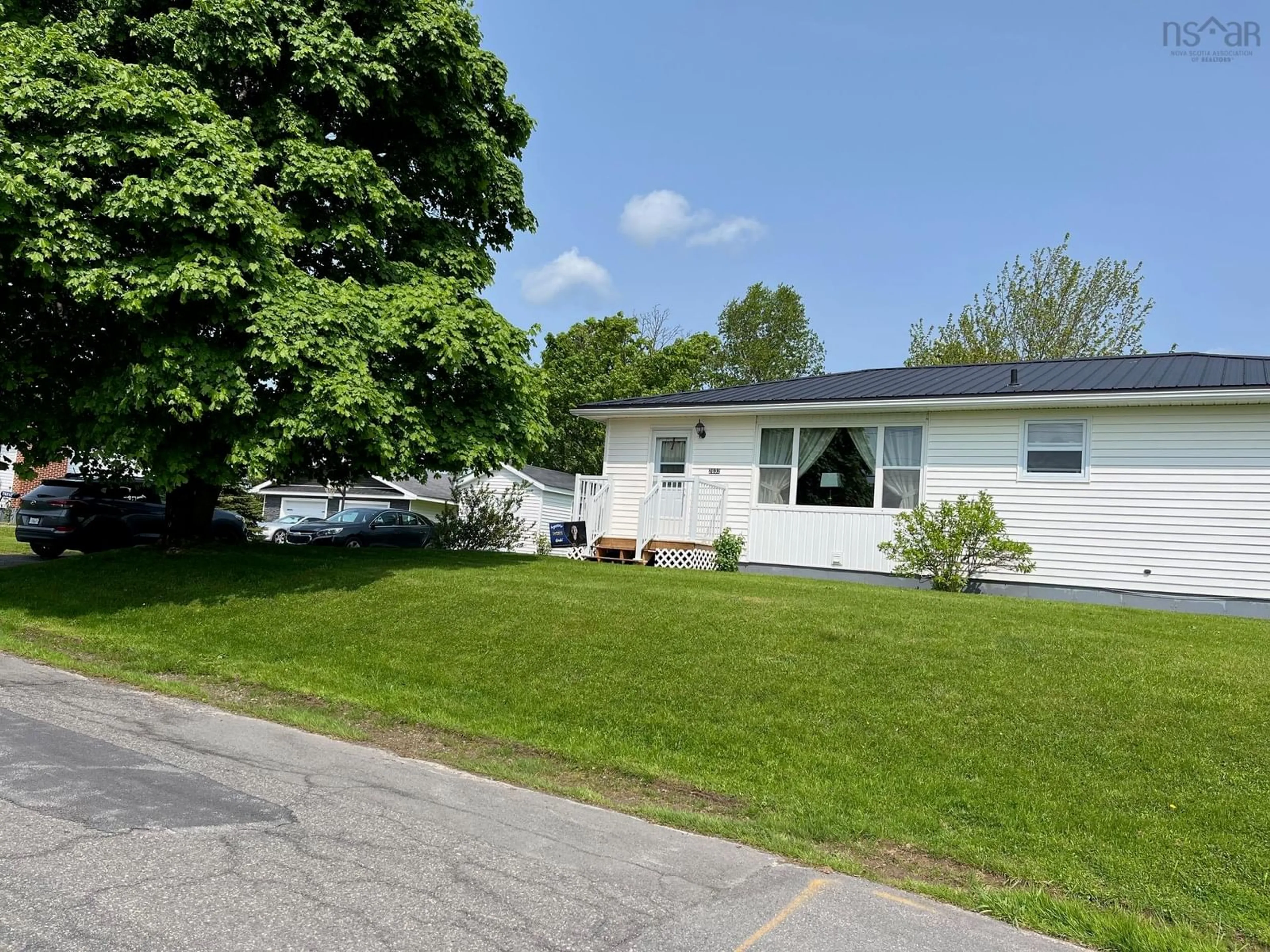 Unknown for 2032 Prince Albert St, Westville Nova Scotia B0K 2A0
