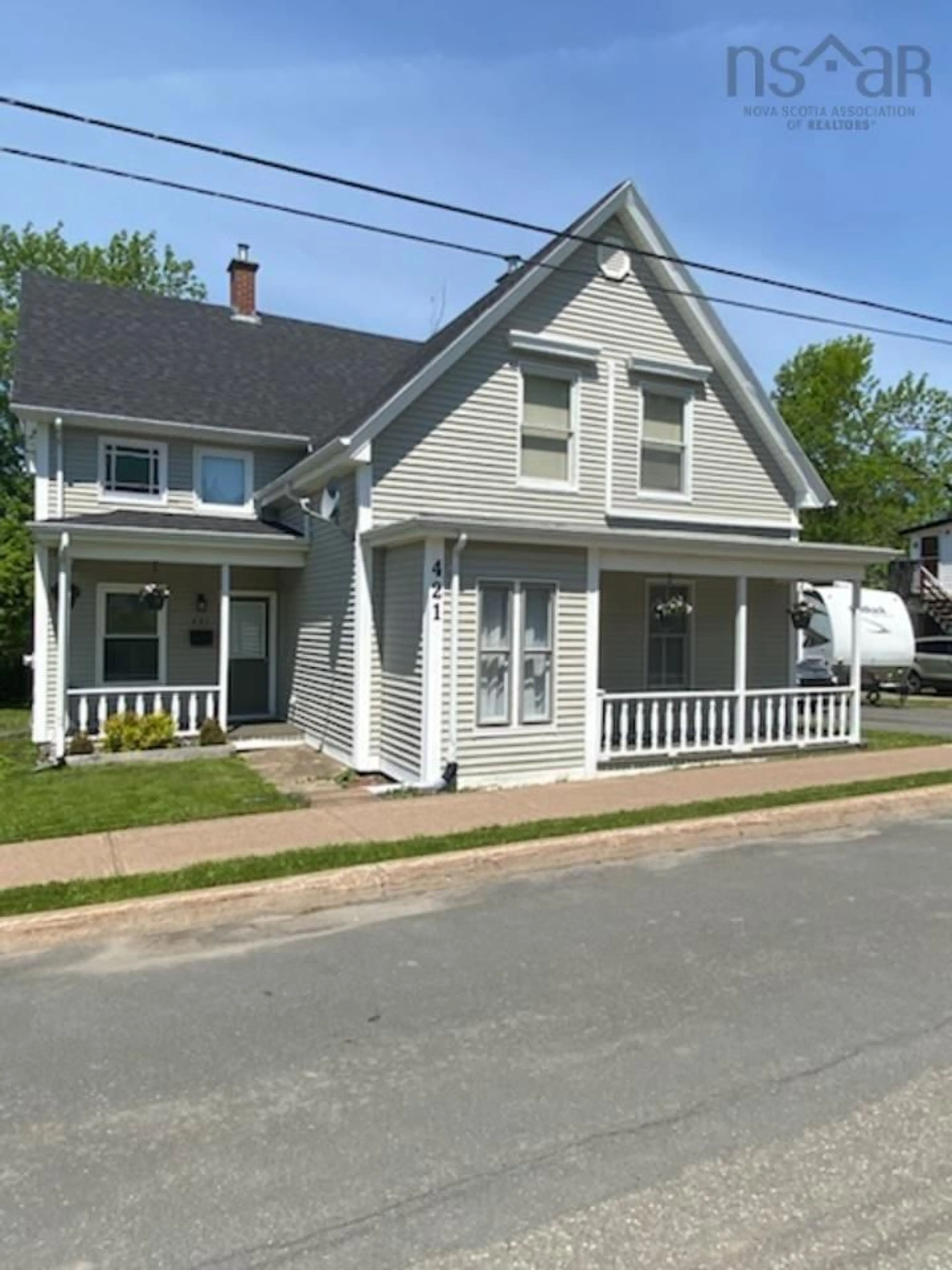 Home with vinyl exterior material, street for 421 Pleasant St, New Glasgow Nova Scotia B2H 2Z4
