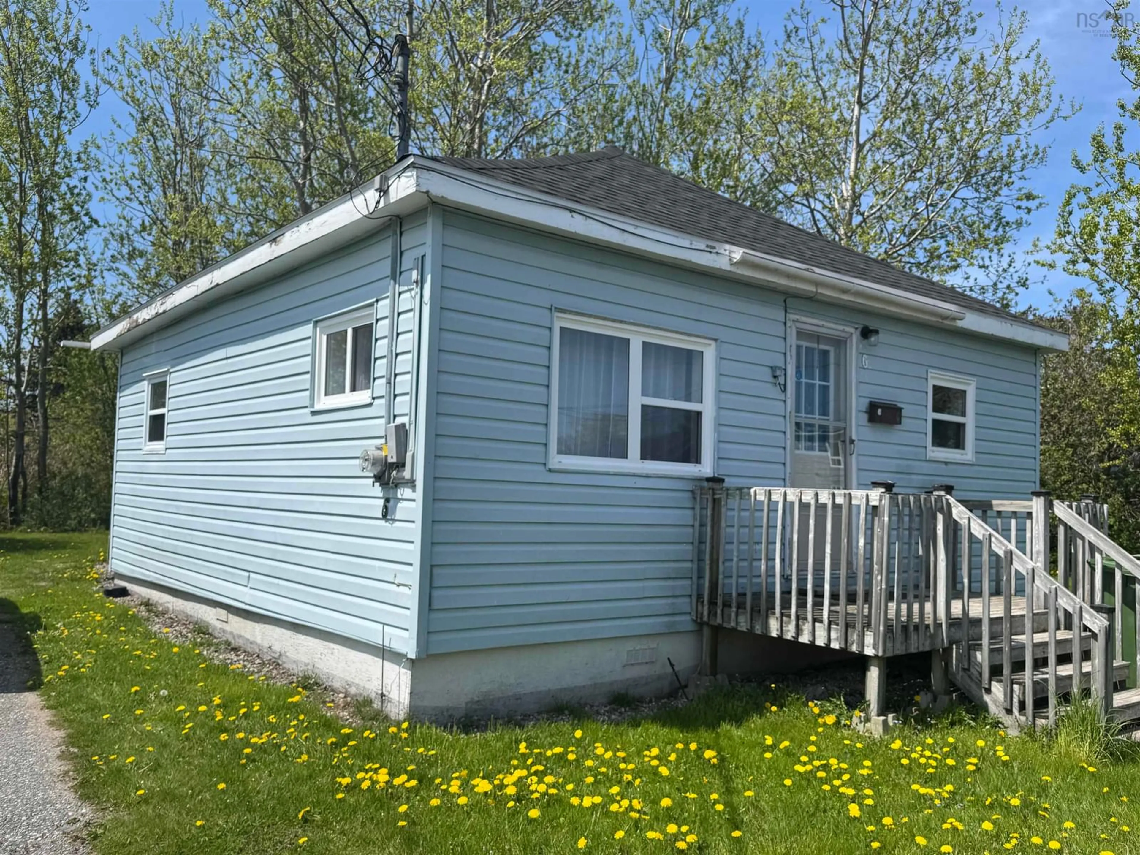 Shed for 6 Margaret St, North Sydney Nova Scotia B2A 2H4