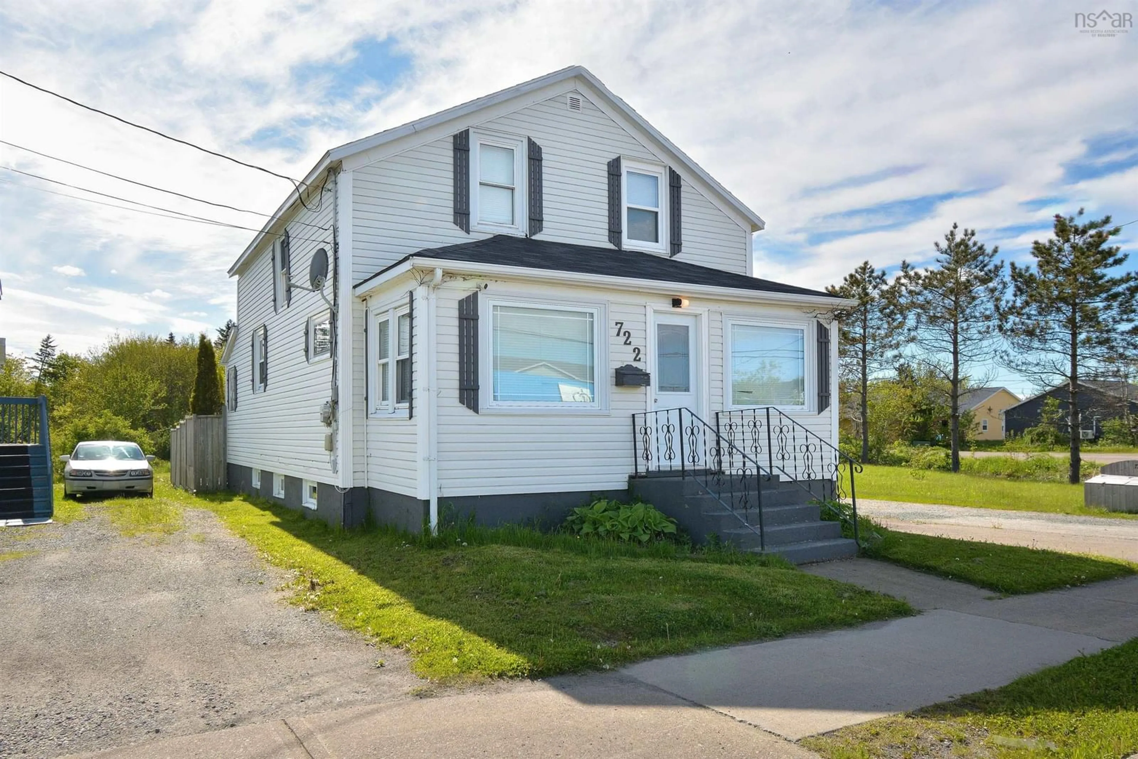 Home with vinyl exterior material, street for 722 Alexandra, Prime Brook Nova Scotia B1S 2H4
