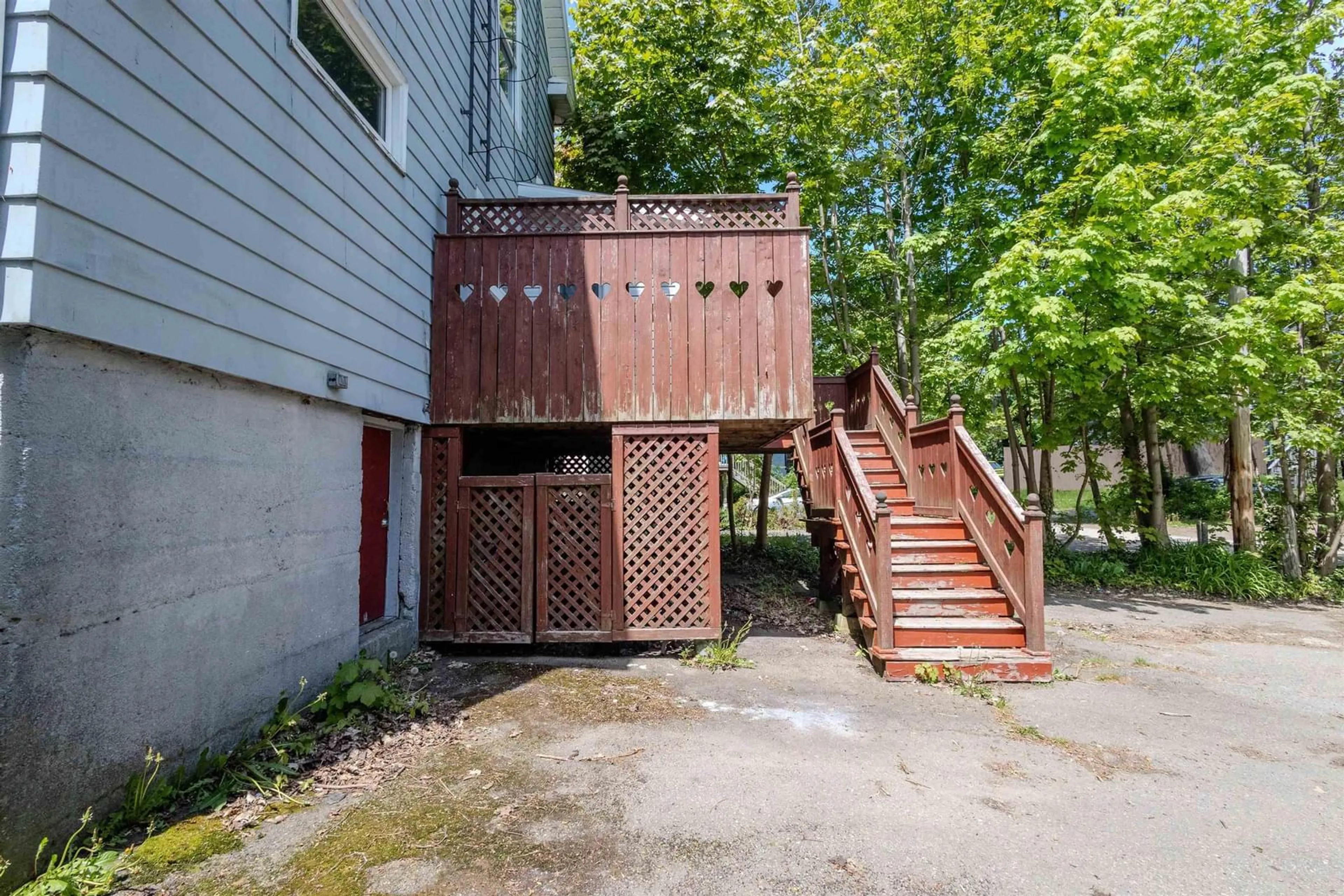 Patio, building for 45 Campbell St, Sydney Nova Scotia B1P 1E8
