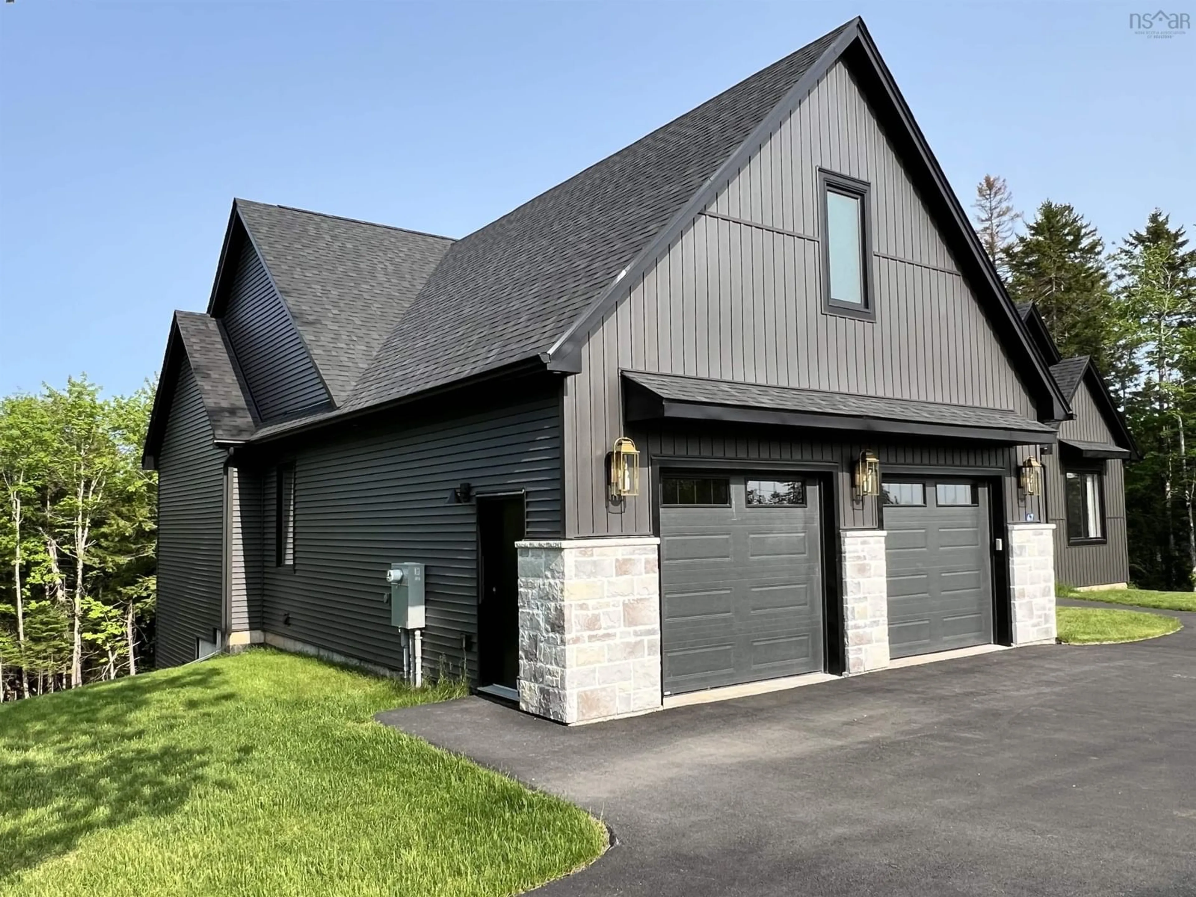 Unknown for 67 Heatherton Cres, Fall River Nova Scotia B2T 0V2