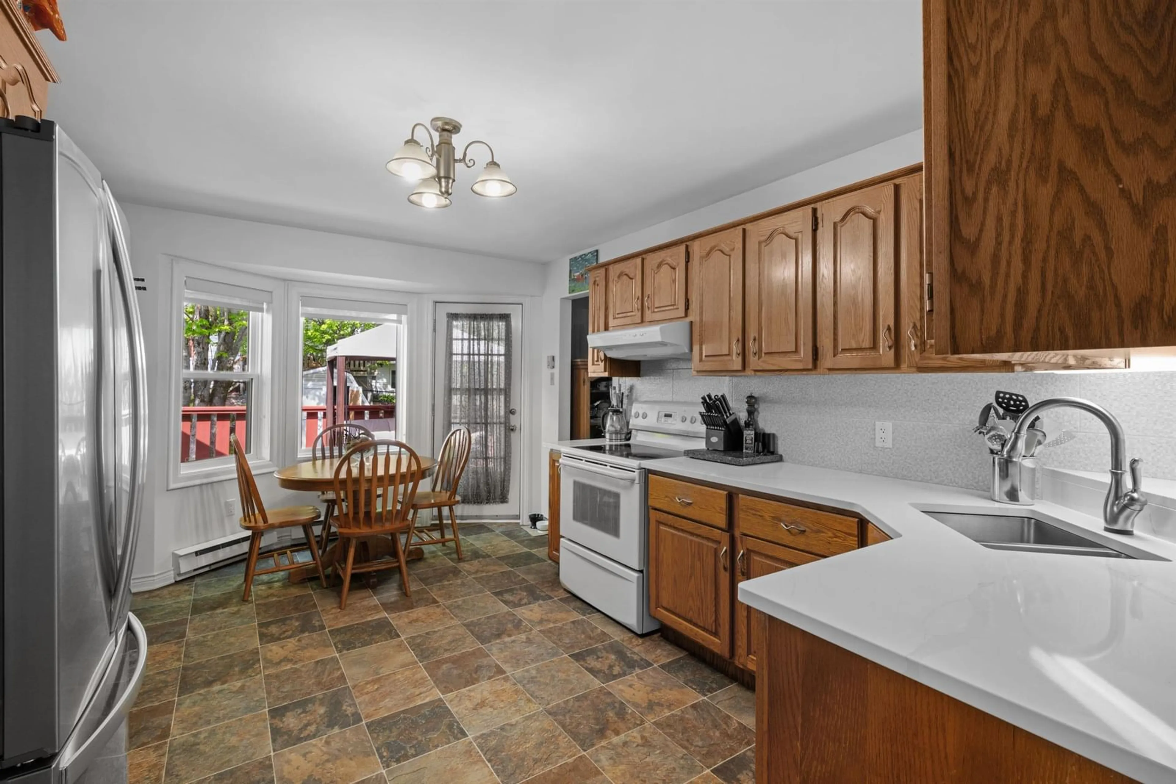 Standard kitchen, ceramic/tile floor for 22 Castlewood Dr, Cole Harbour Nova Scotia B2V 2J9