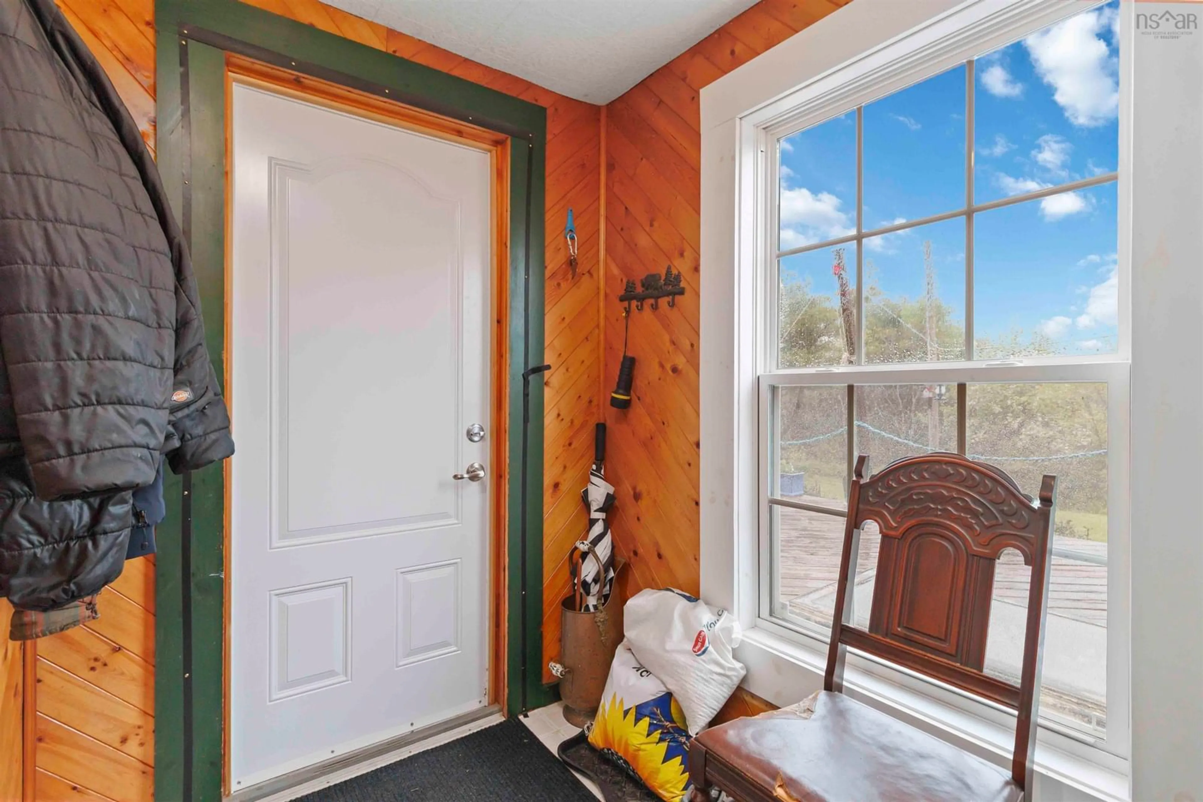 Indoor entryway for 45 Canada Hill Road, Canada Hill Nova Scotia B0T 1L0