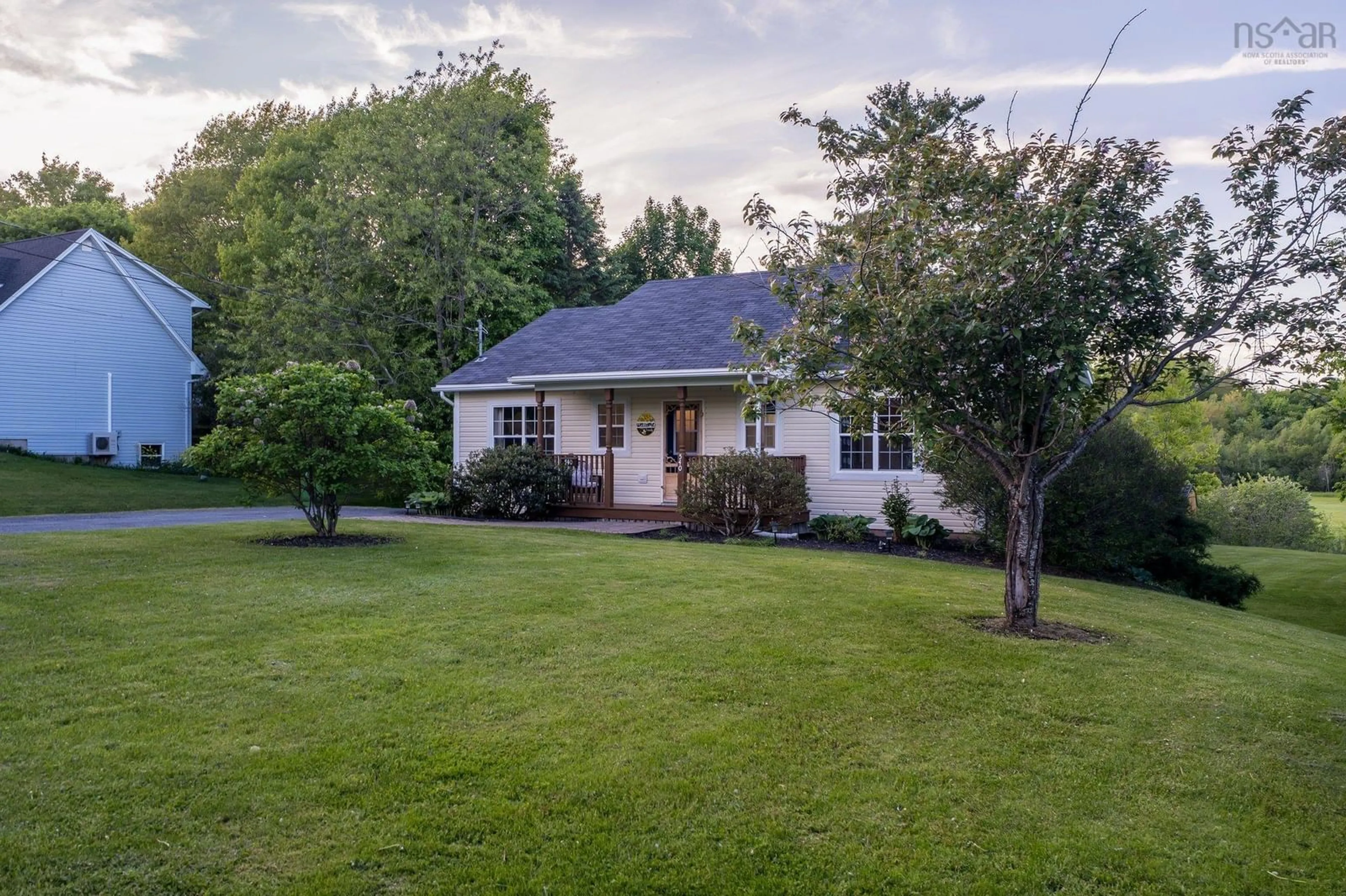 A pic from outside/outdoor area/front of a property/back of a property/a pic from drone, street for 540 Falmouth Back Rd, Falmouth Nova Scotia B0P 1P0