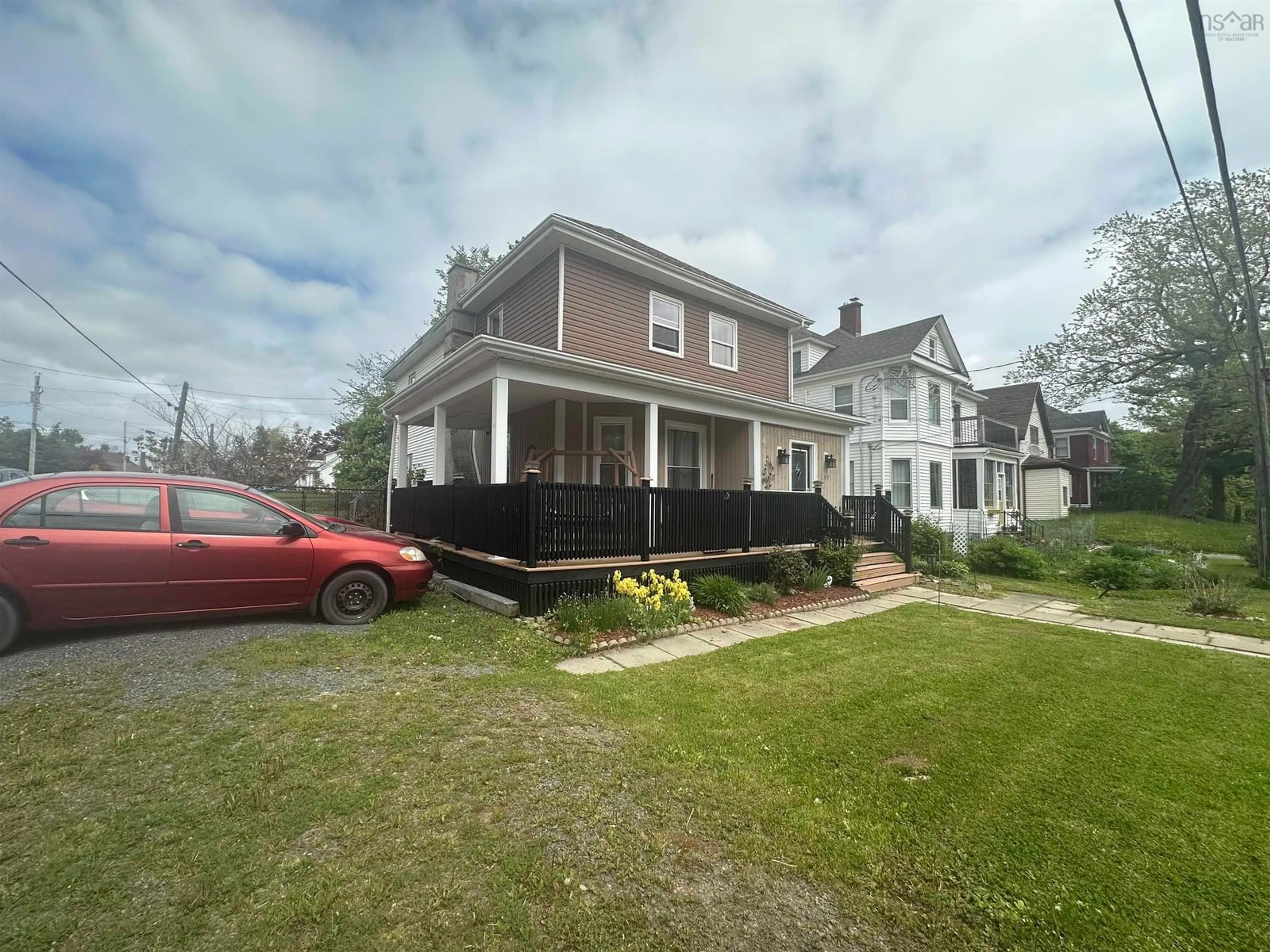 A pic from outside/outdoor area/front of a property/back of a property/a pic from drone, street for 145 Willow Avenue, New Glasgow Nova Scotia B2H 1Z8
