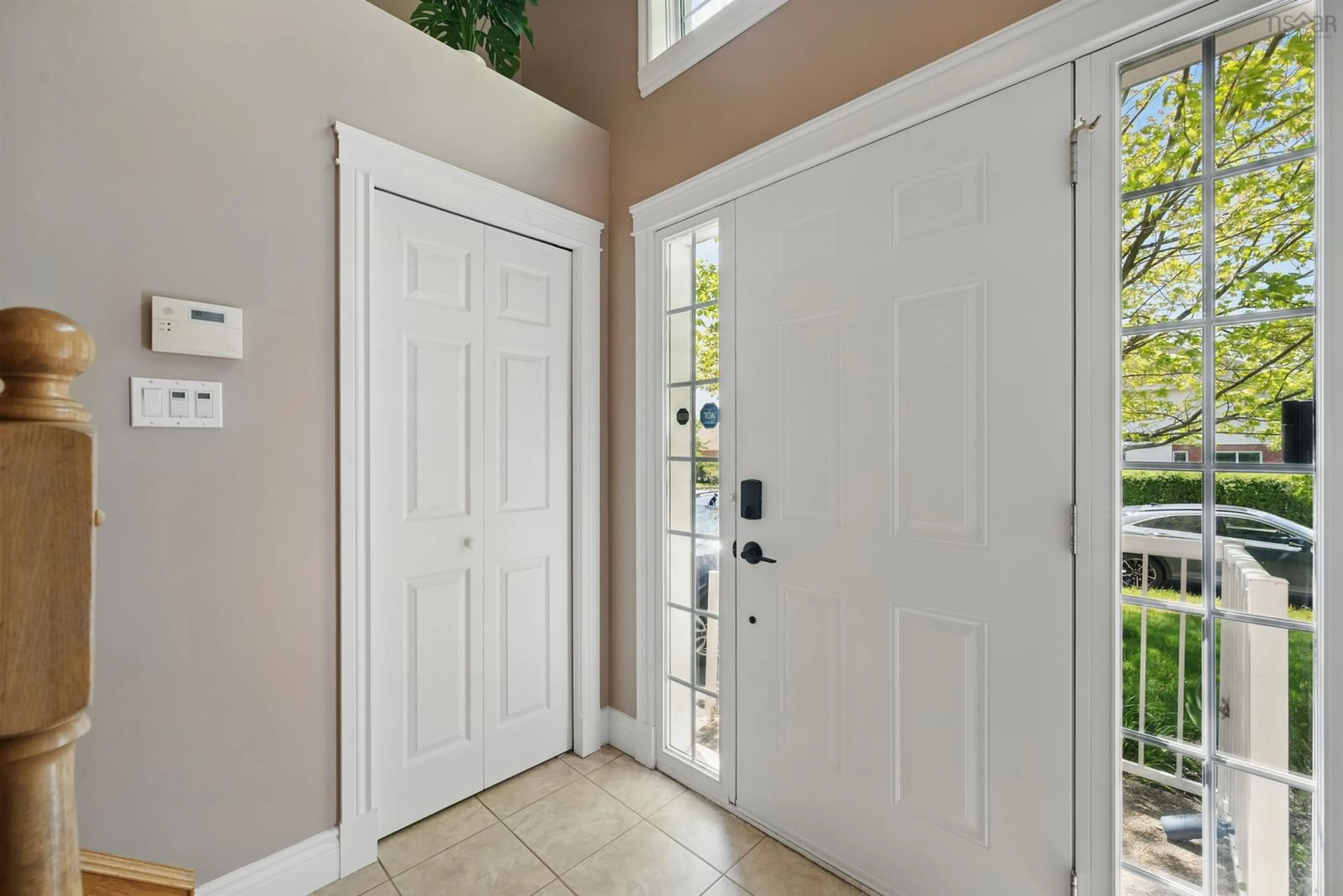 Indoor entryway for 78 Bellbrook Cres, Dartmouth Nova Scotia B2W 6S2