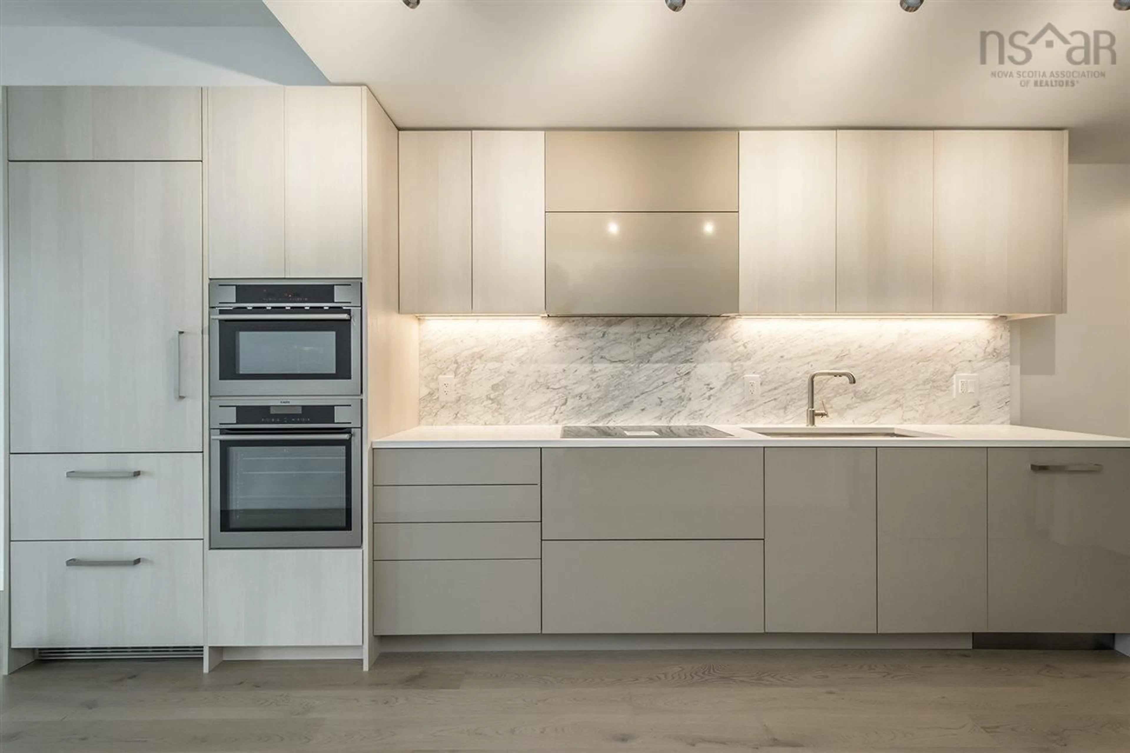 Contemporary kitchen, ceramic/tile floor for 1650 Granville St #902, Halifax Nova Scotia B3J 0E1