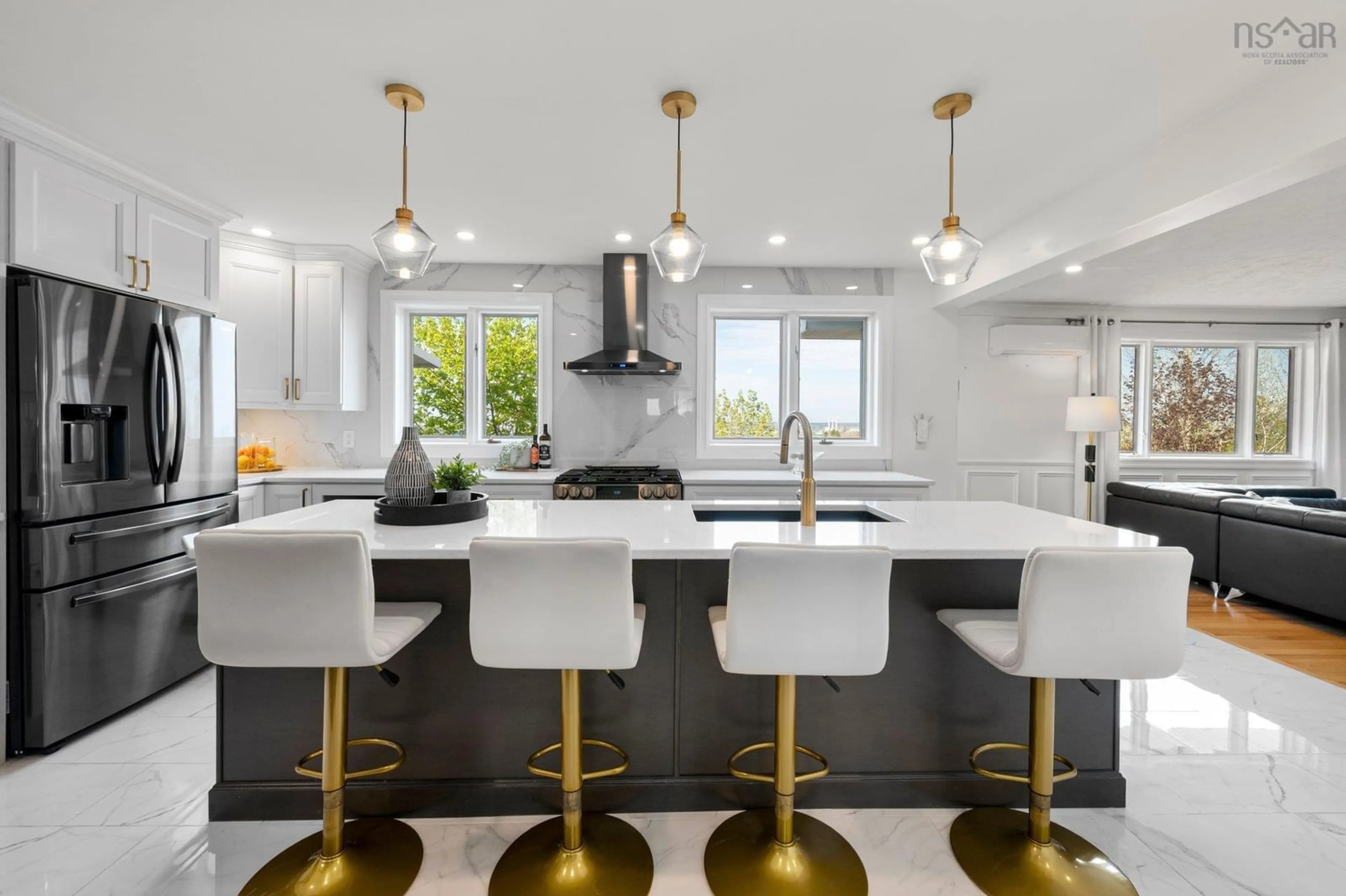 Contemporary kitchen, unknown for 27 Chartwell Lane, Halifax Nova Scotia B3M 3S7
