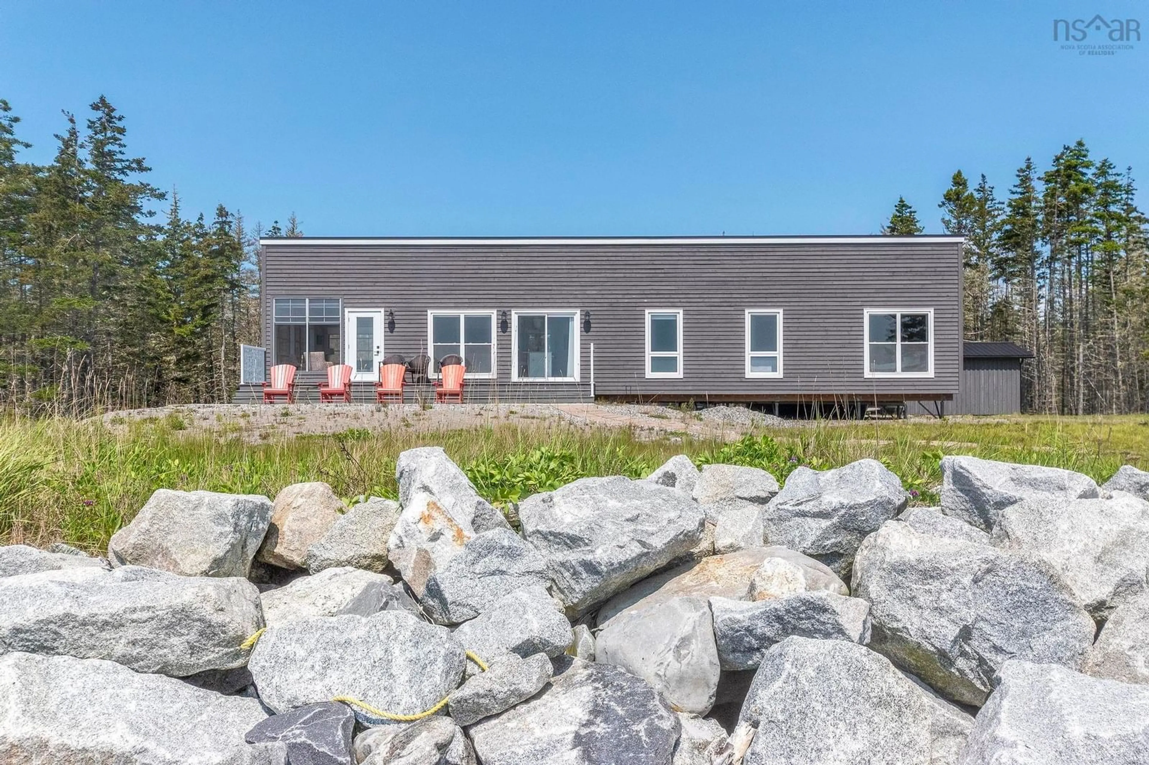 Home with vinyl exterior material, unknown for 70 Seaside Dr, Louis Head Nova Scotia B0T 1W0