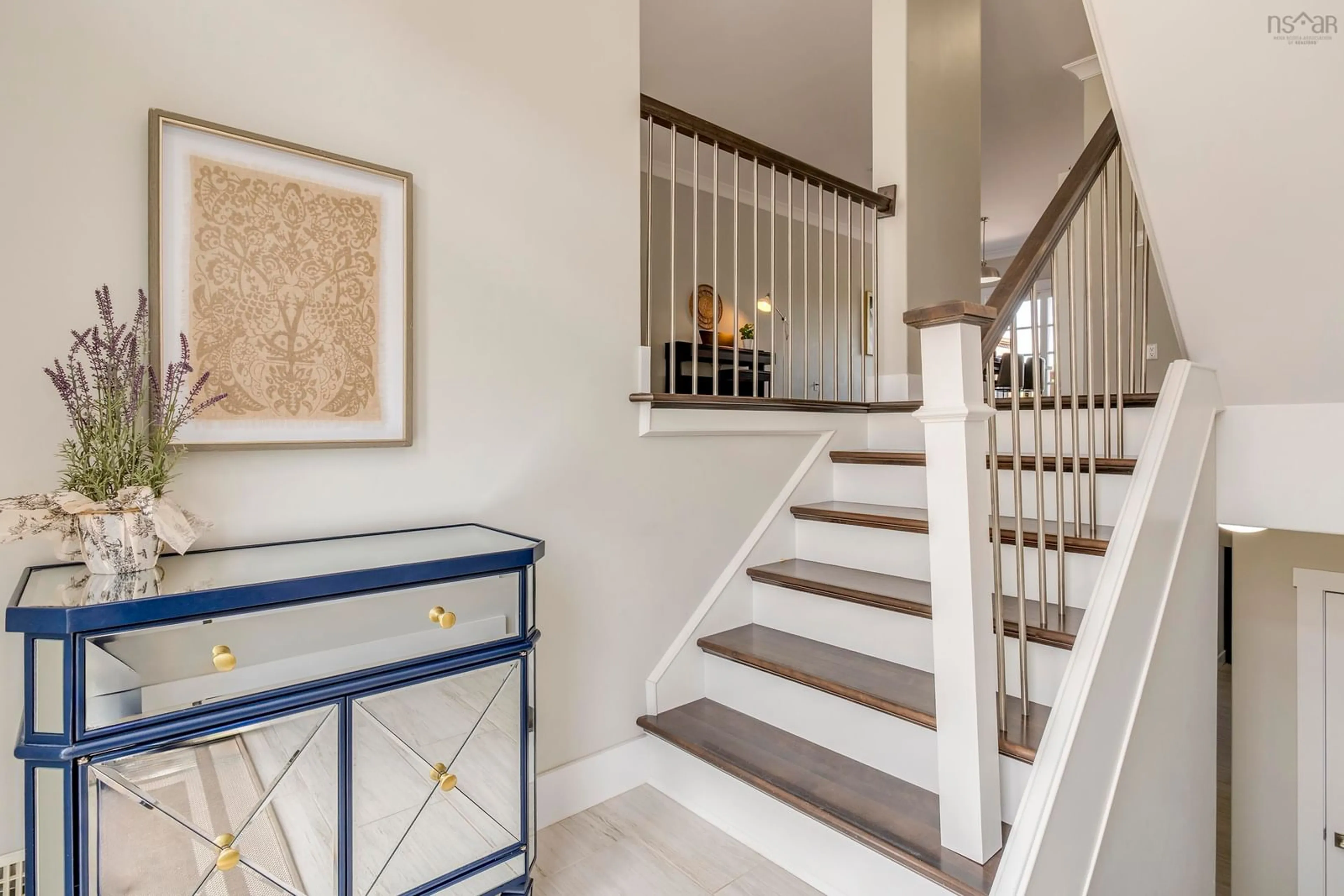 Indoor entryway for 115 Eliza Ritchie Cres, Halifax Nova Scotia B3M 0K5
