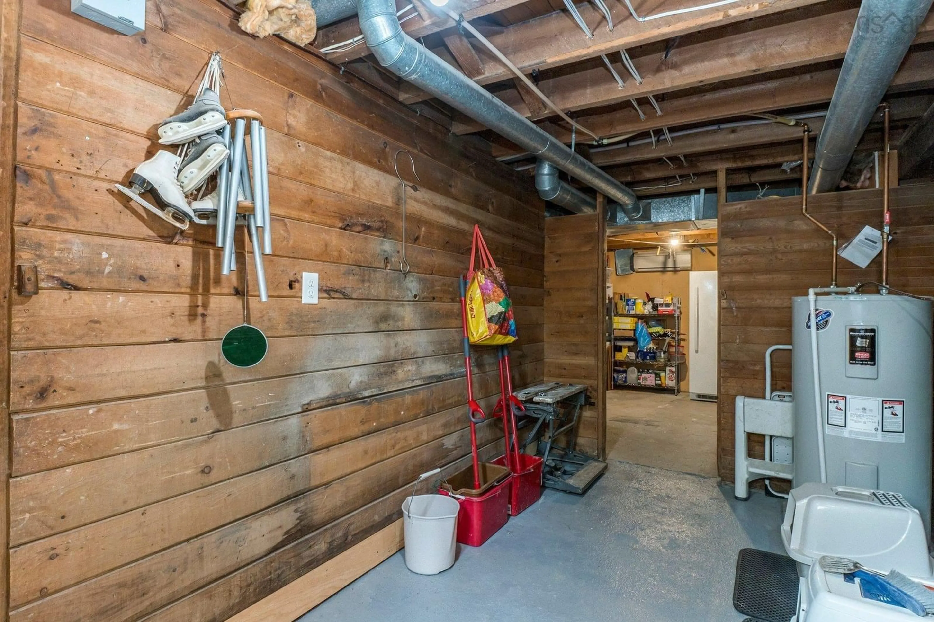 Indoor garage for 183 Cottage St, Berwick Nova Scotia B0P 1E0