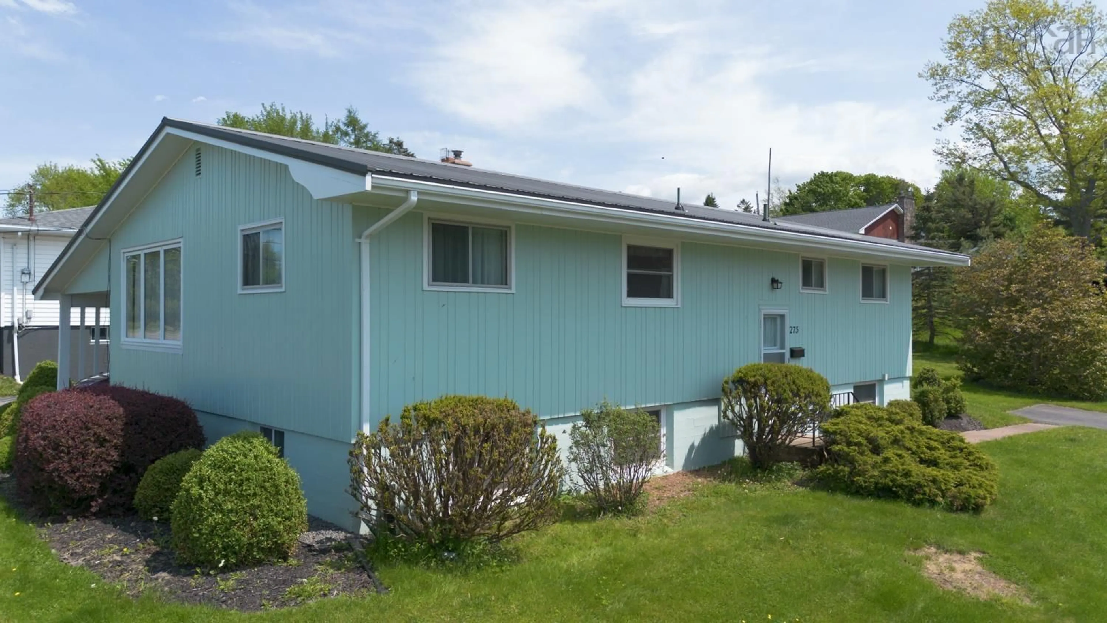 Home with vinyl exterior material, unknown for 275 King St, Truro Nova Scotia B2N 3L7