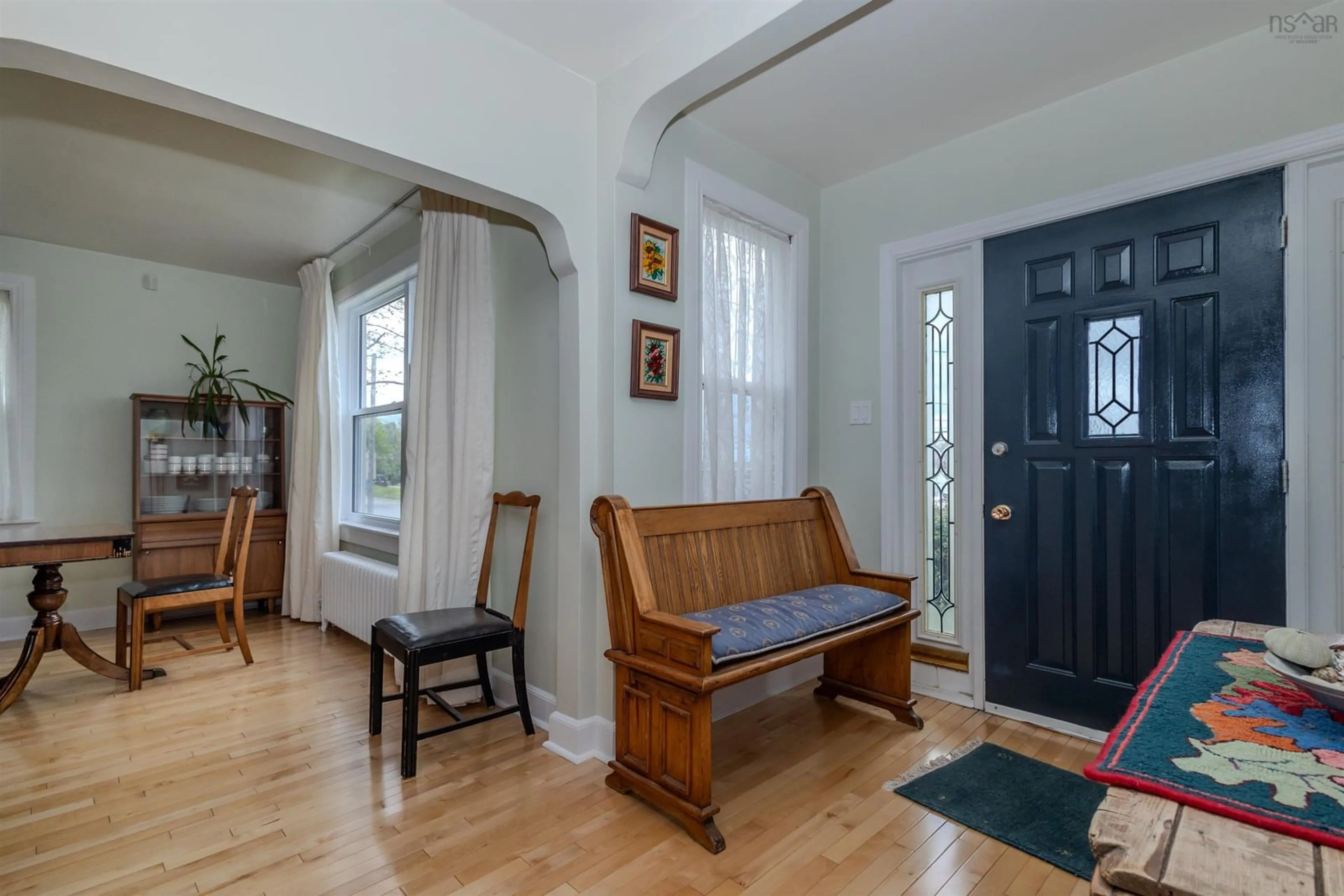 Indoor entryway for 112 Howe St, Sydney Nova Scotia B1P 4V2
