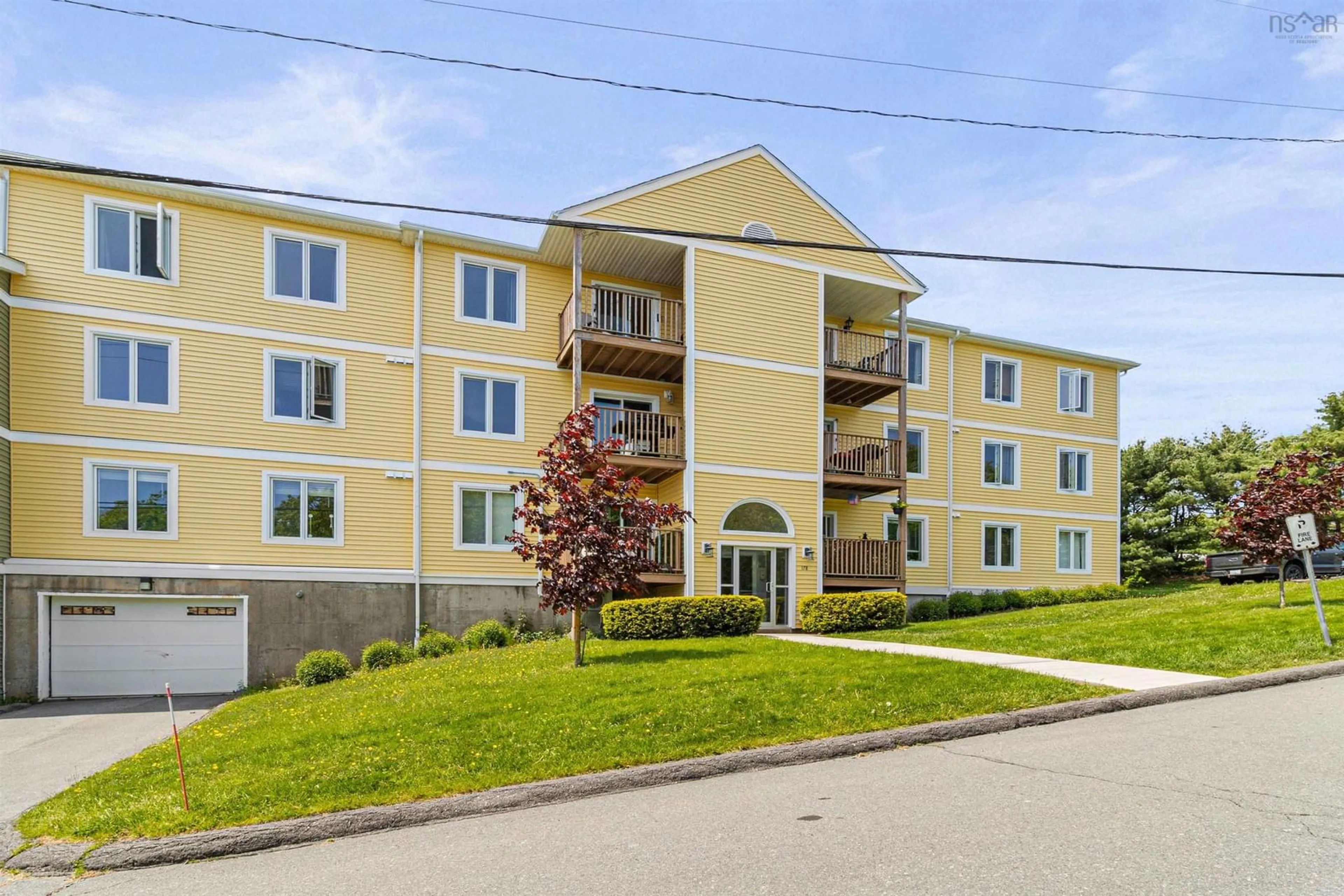 Patio, building for 178 Rutledge St #303, Bedford Nova Scotia B4A 1X6
