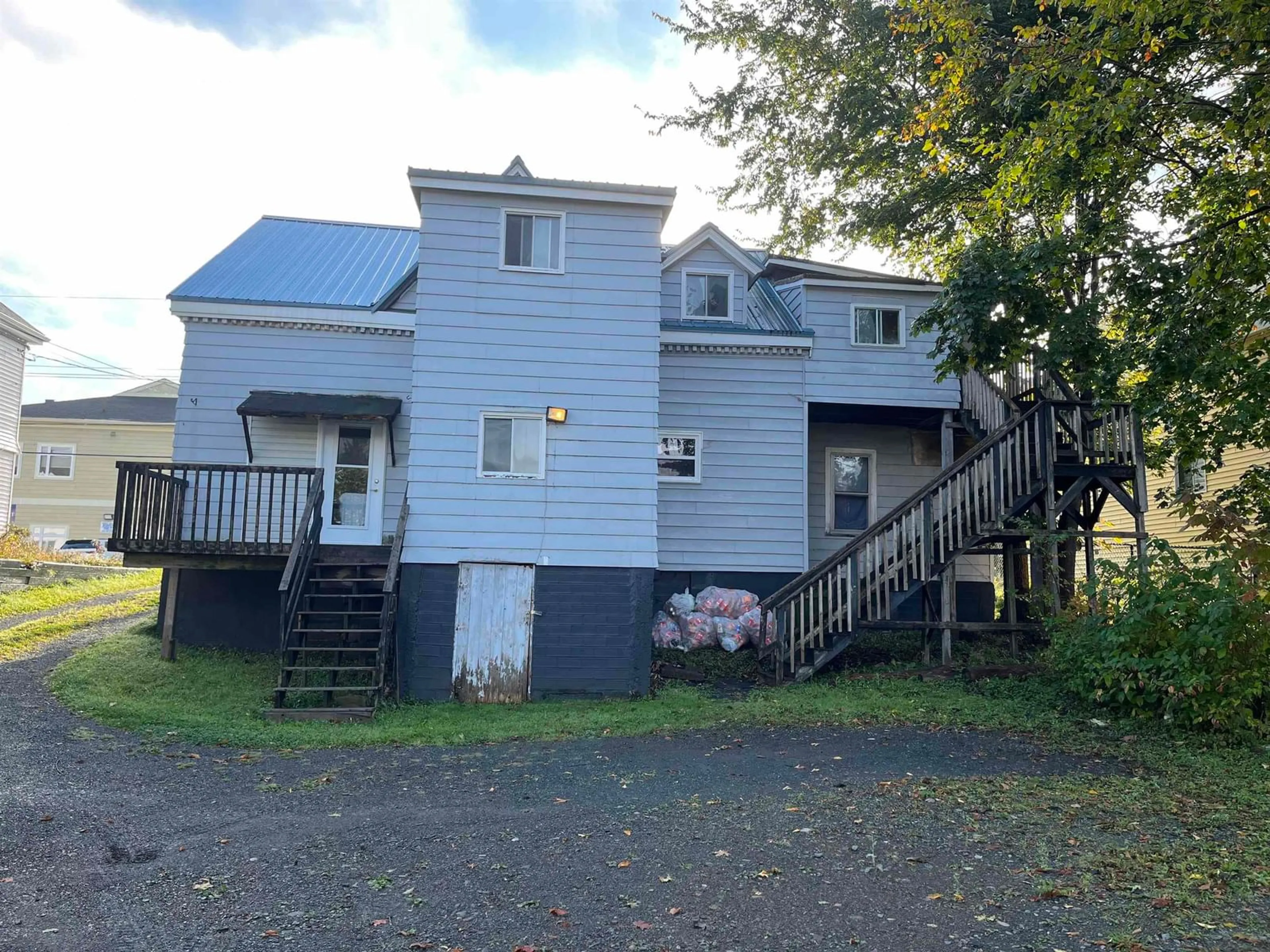 A pic from outside/outdoor area/front of a property/back of a property/a pic from drone, building for 357-359 Macdonald St, New Glasgow Nova Scotia B2H 2V3