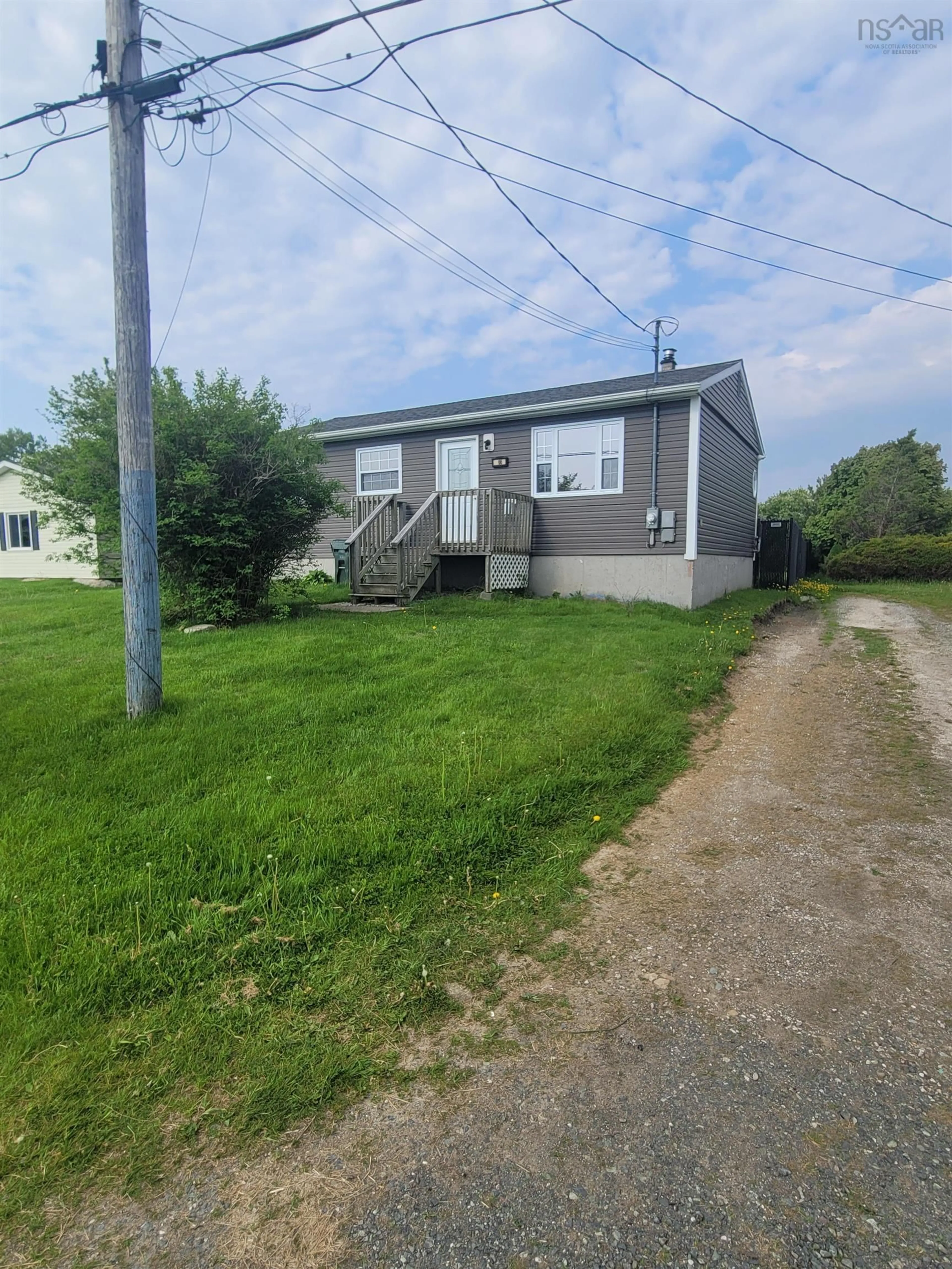 Unknown for 66 Henry St, Dominion Nova Scotia B1G 1G7