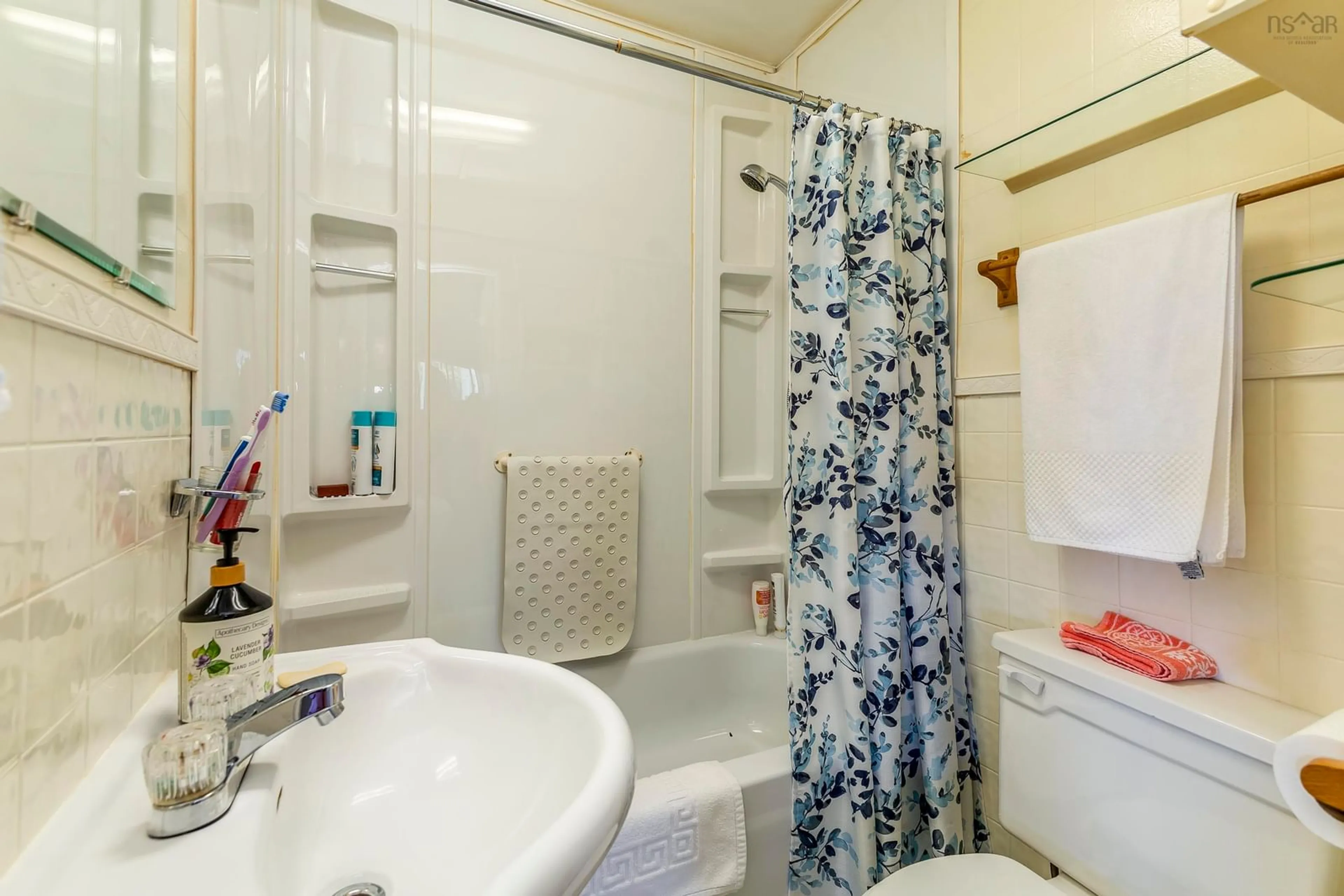 Standard bathroom, unknown for 3940 South Side Rd, South River Nova Scotia B2G 2H7