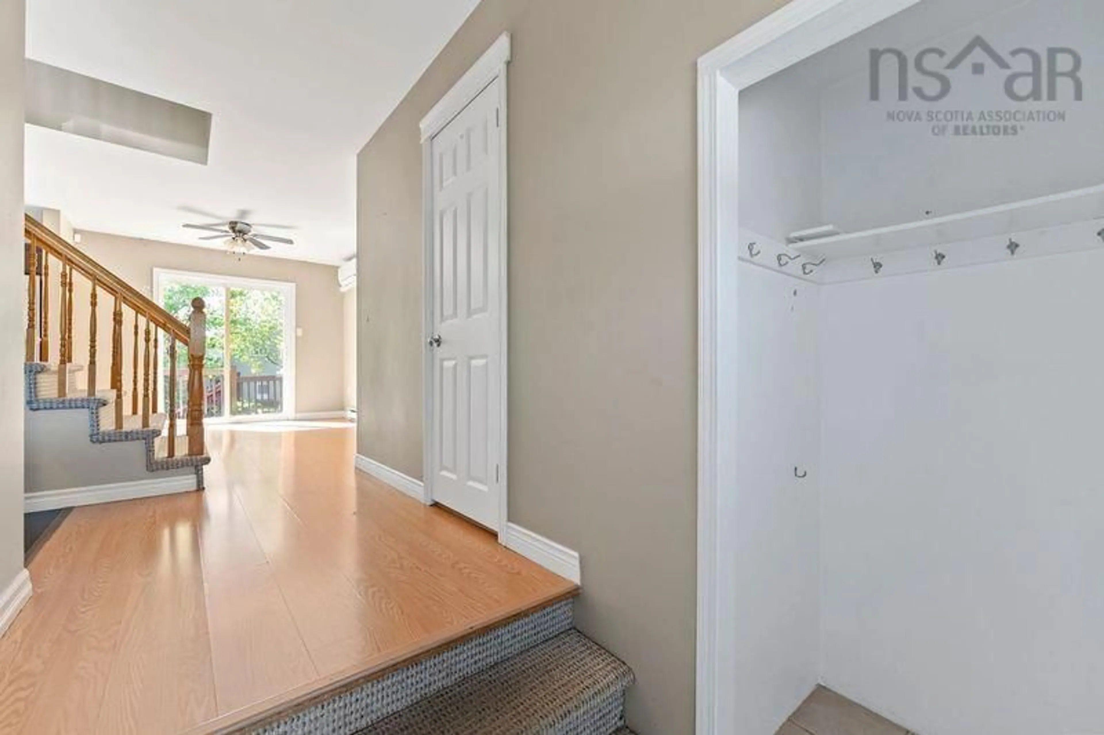 Indoor entryway for 15 Sugar Maple Dr, Timberlea Nova Scotia B3T 1G3