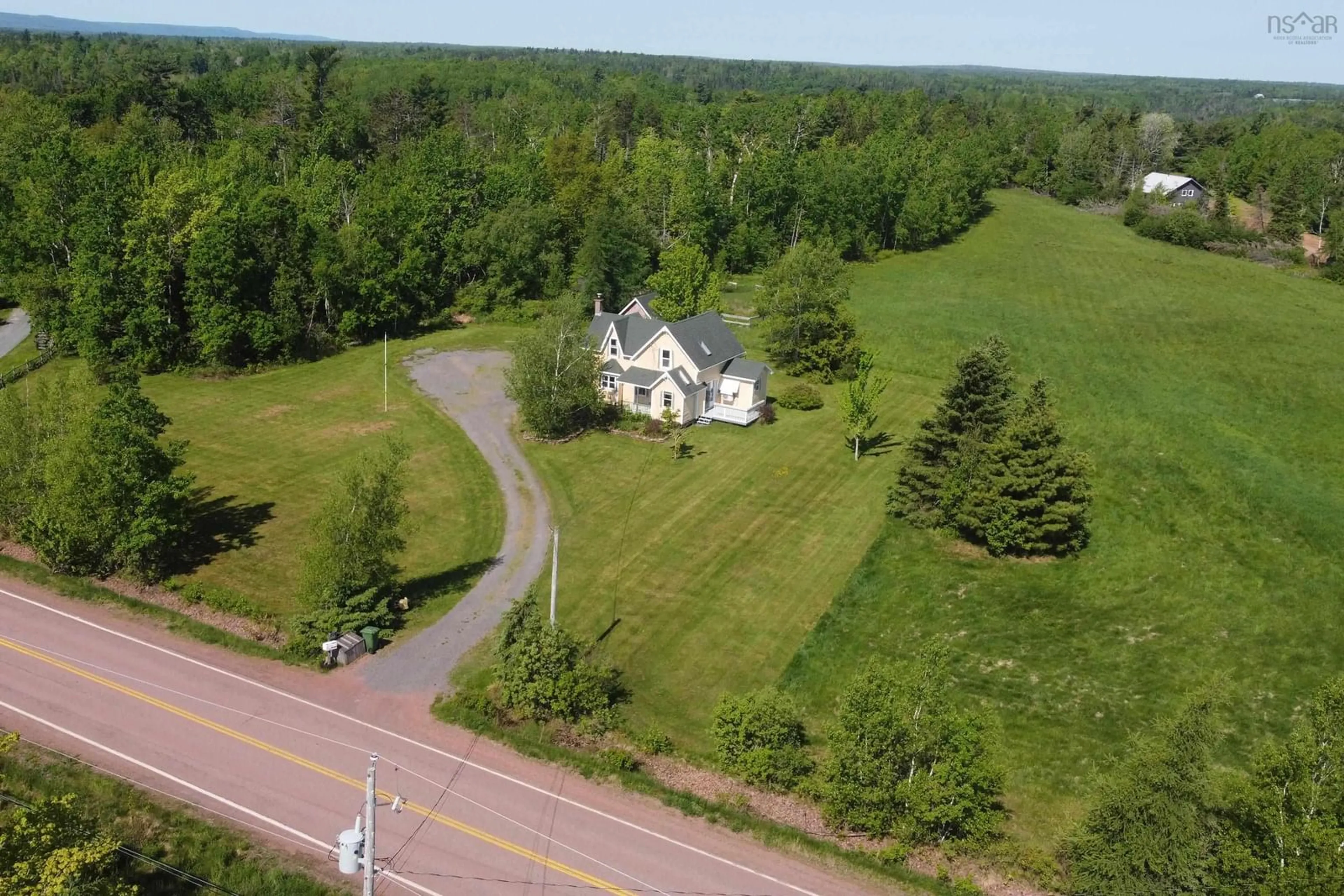 A pic from outside/outdoor area/front of a property/back of a property/a pic from drone, unknown for 3261 Highway 246, Tatamagouche Nova Scotia B0K 1V0