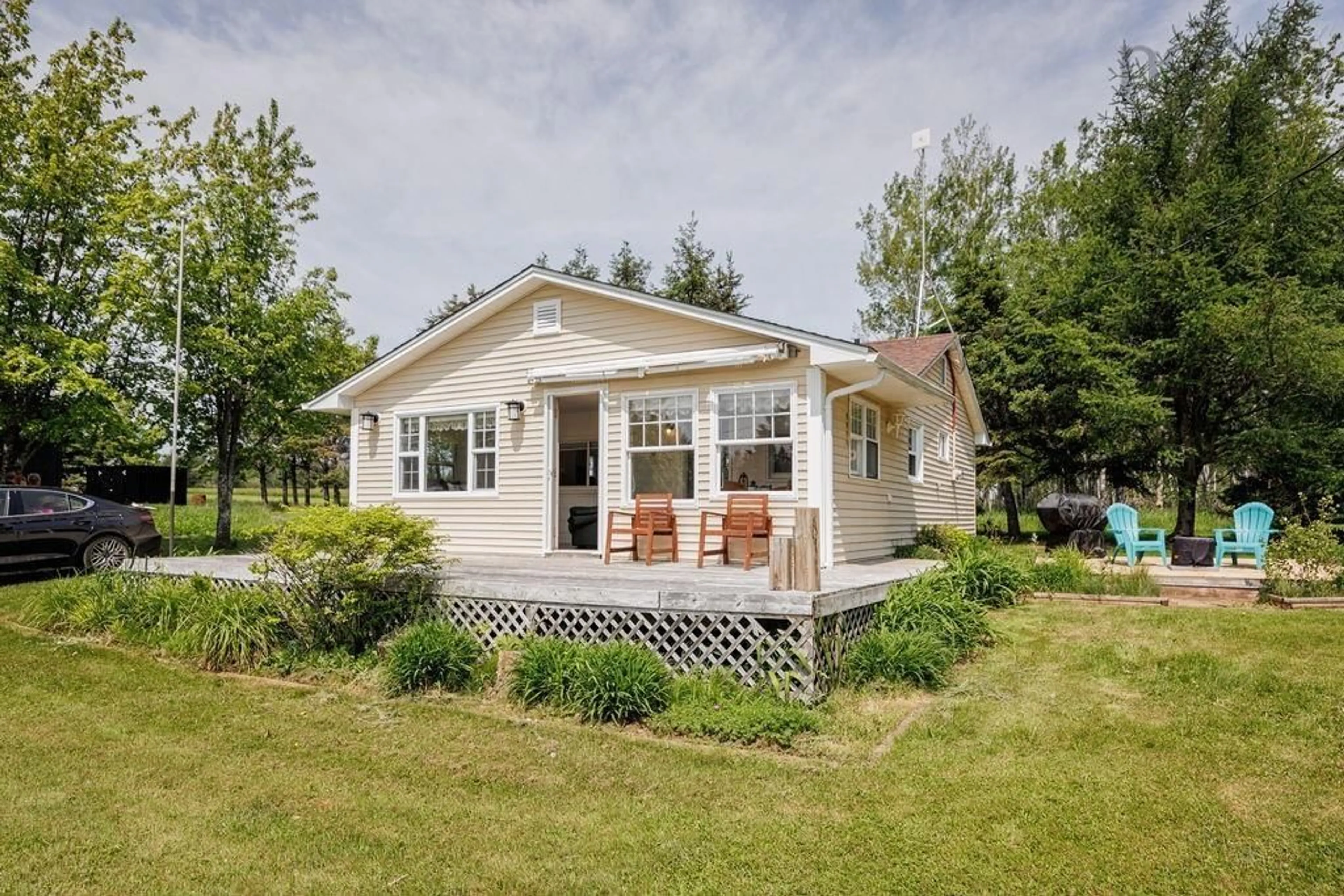 Home with vinyl exterior material, unknown for 195 Reids Cove Rd, Sand Point Nova Scotia B0K 1V0