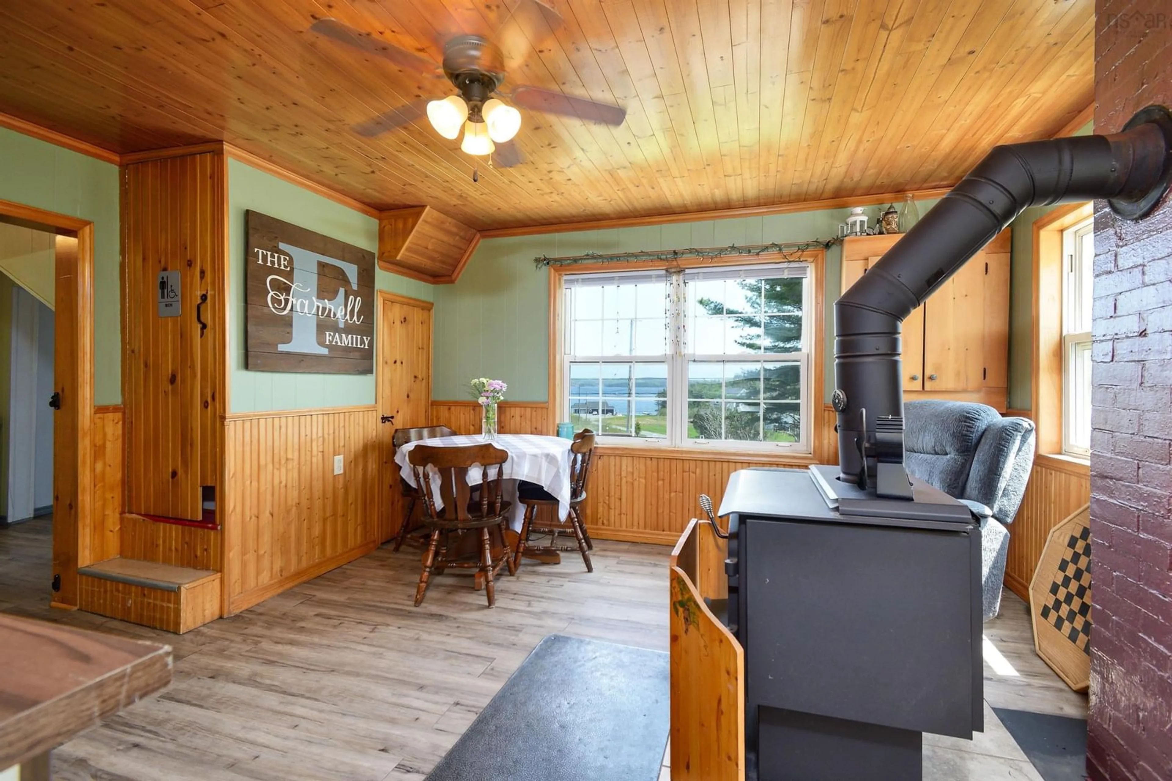Unknown for 8982 Pepperell St, St. Peter's Nova Scotia B0E 3B0