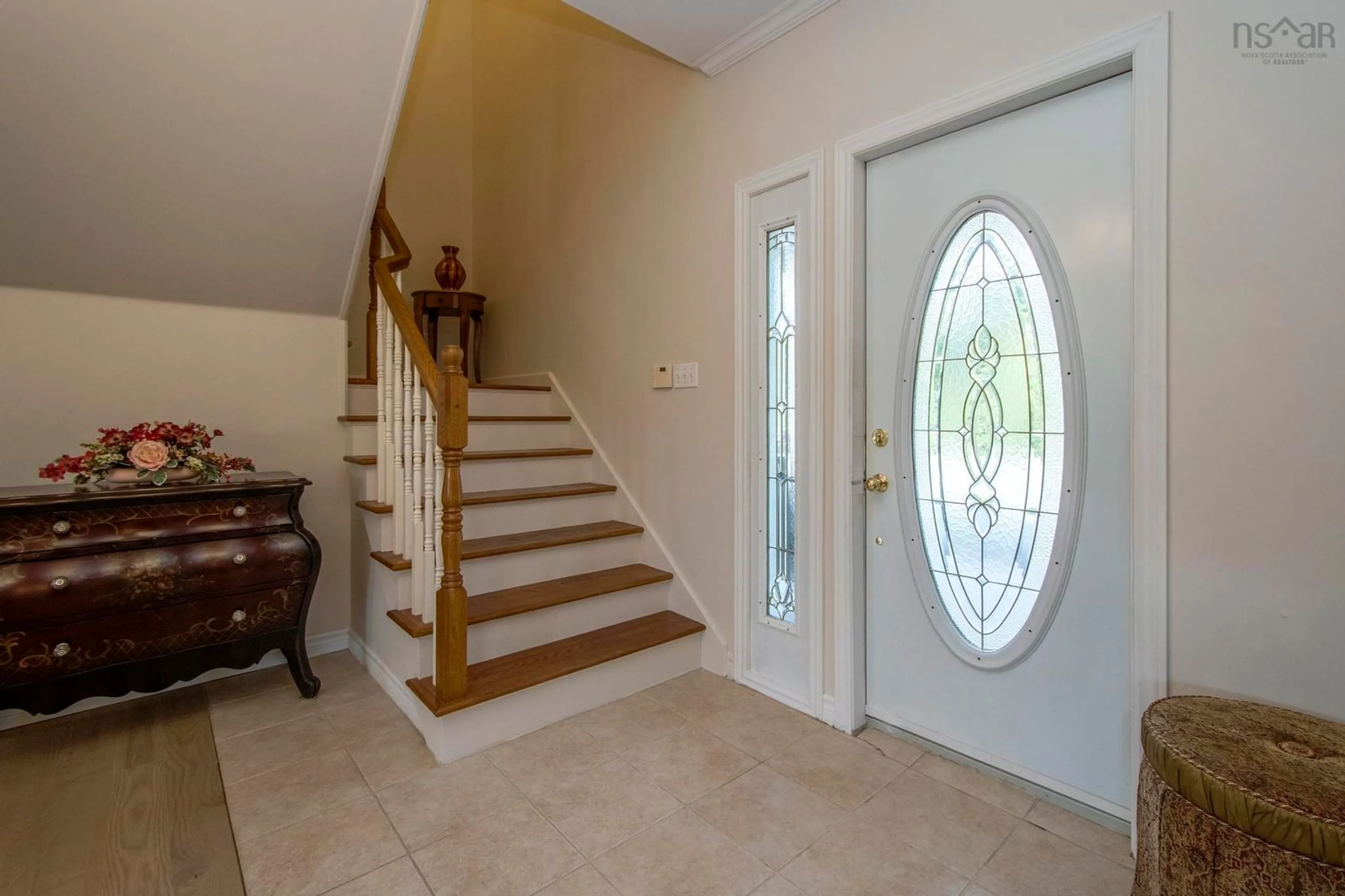 Indoor foyer for 31 Grebe Ave, Timberlea Nova Scotia B3T 1J1