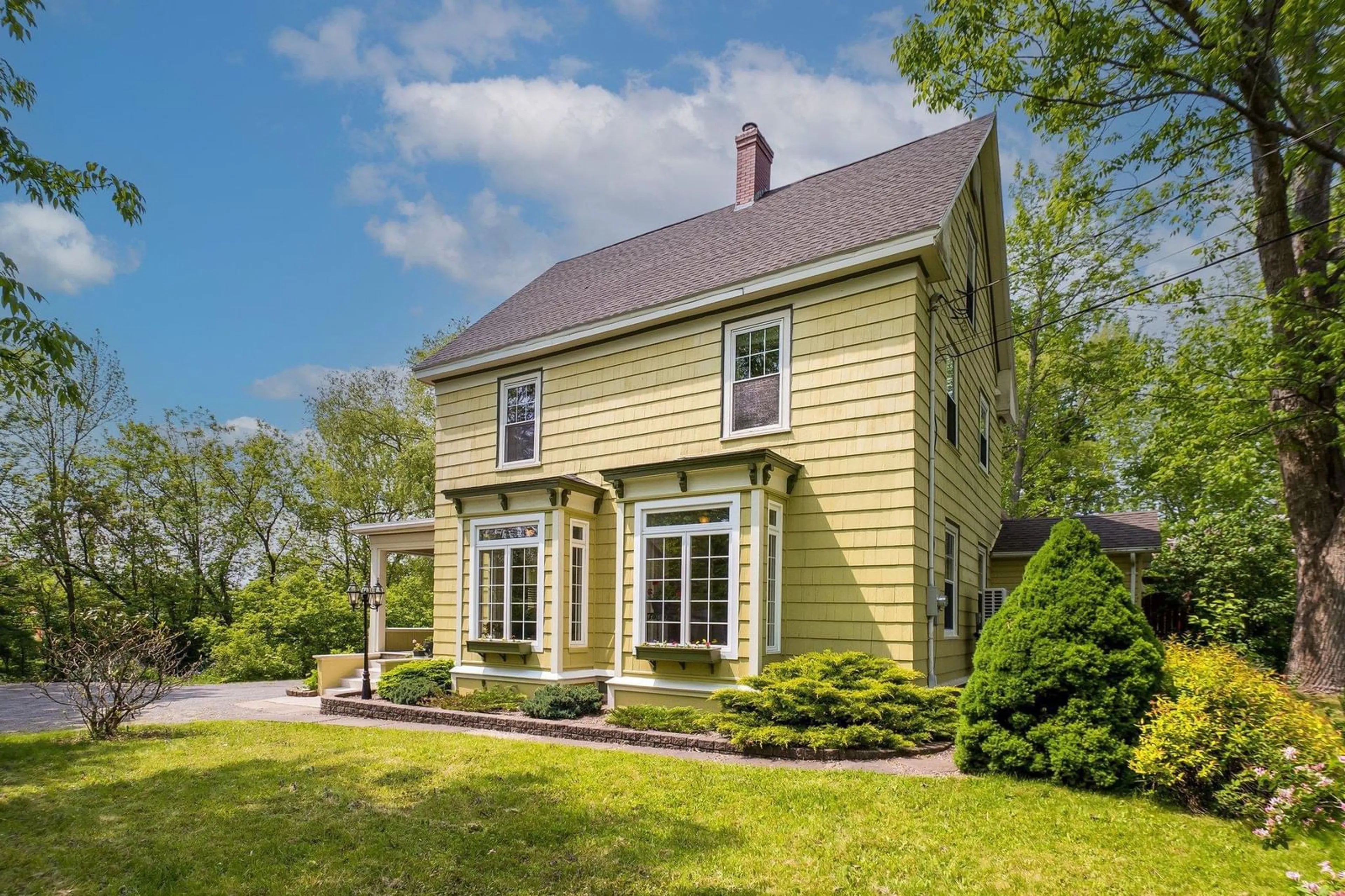 Home with vinyl exterior material, street for 51 Wentworth Rd, Windsor Nova Scotia B0N 2T0