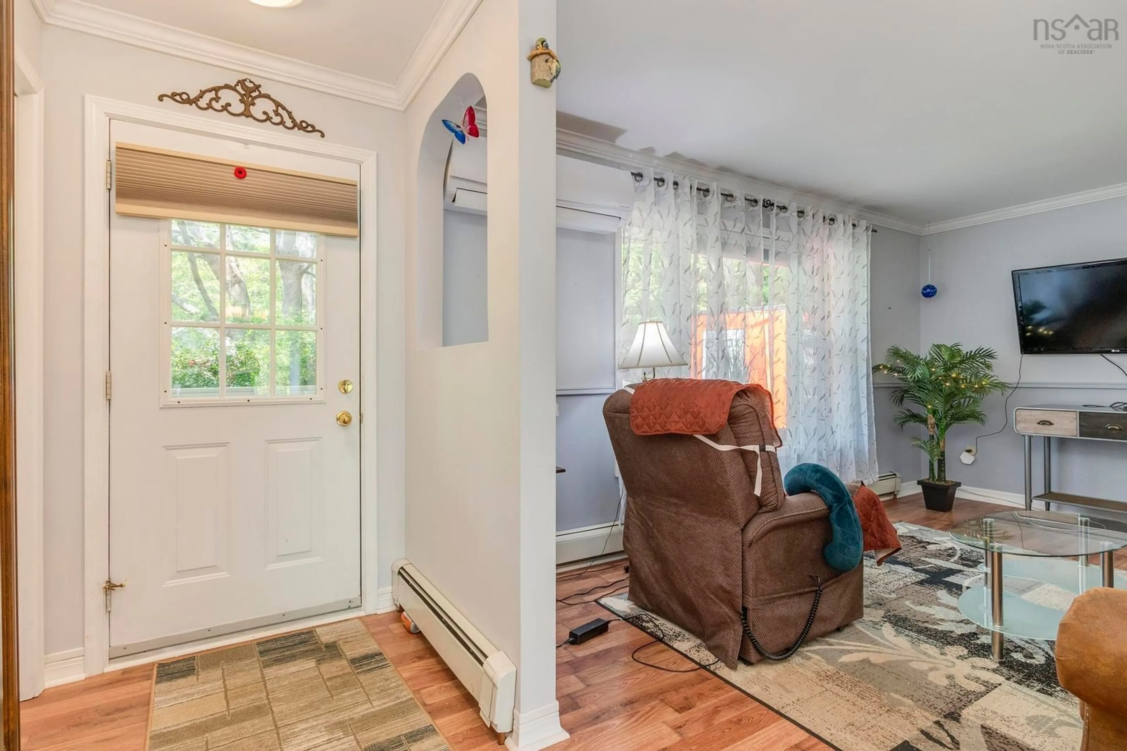 Indoor entryway for 59 Winburn Ave, Bridgewater Nova Scotia B4V 3S9