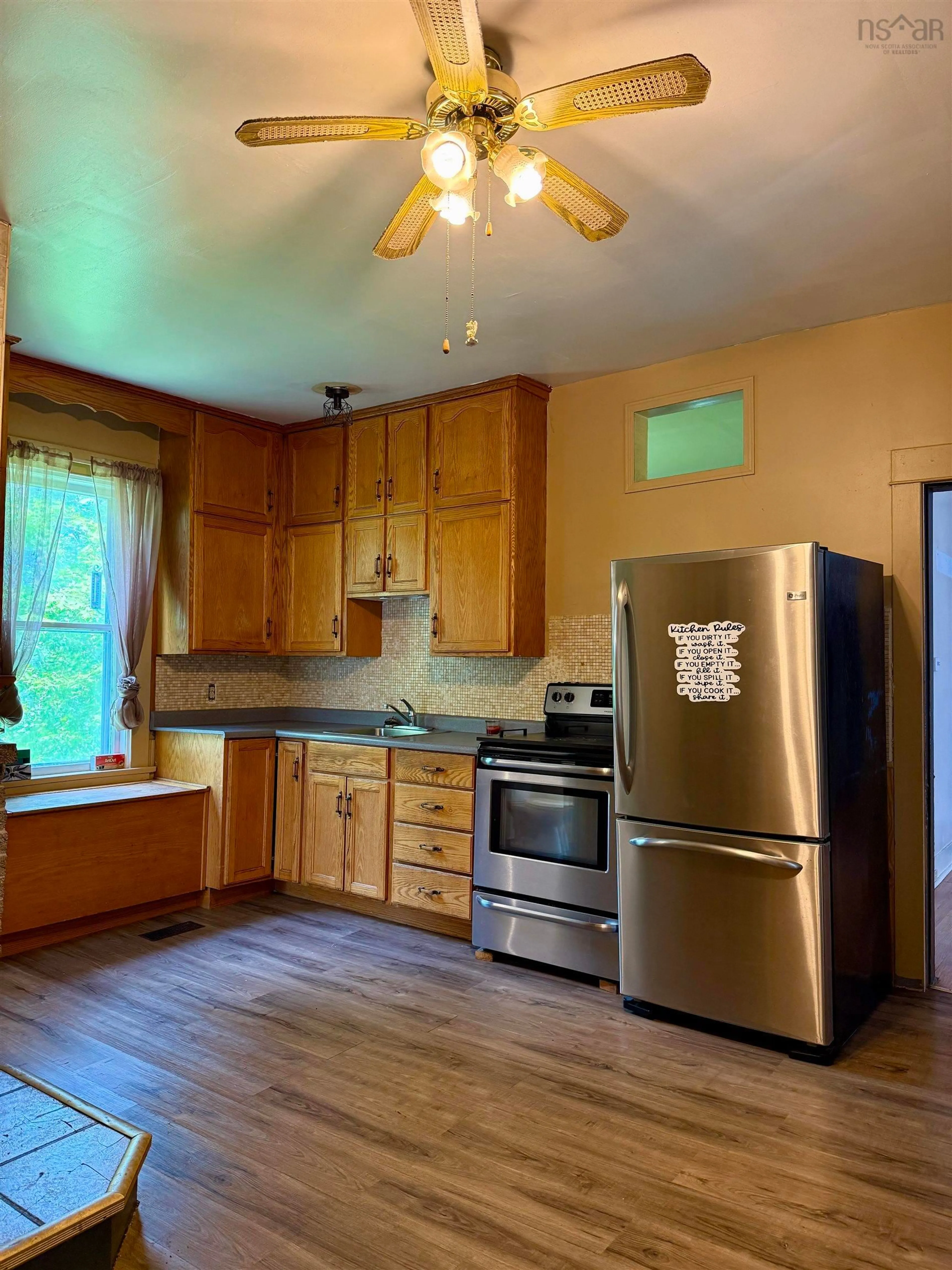Standard kitchen, wood/laminate floor for 14 Judge Fulton Rd, Bass River Nova Scotia B0M 1B0