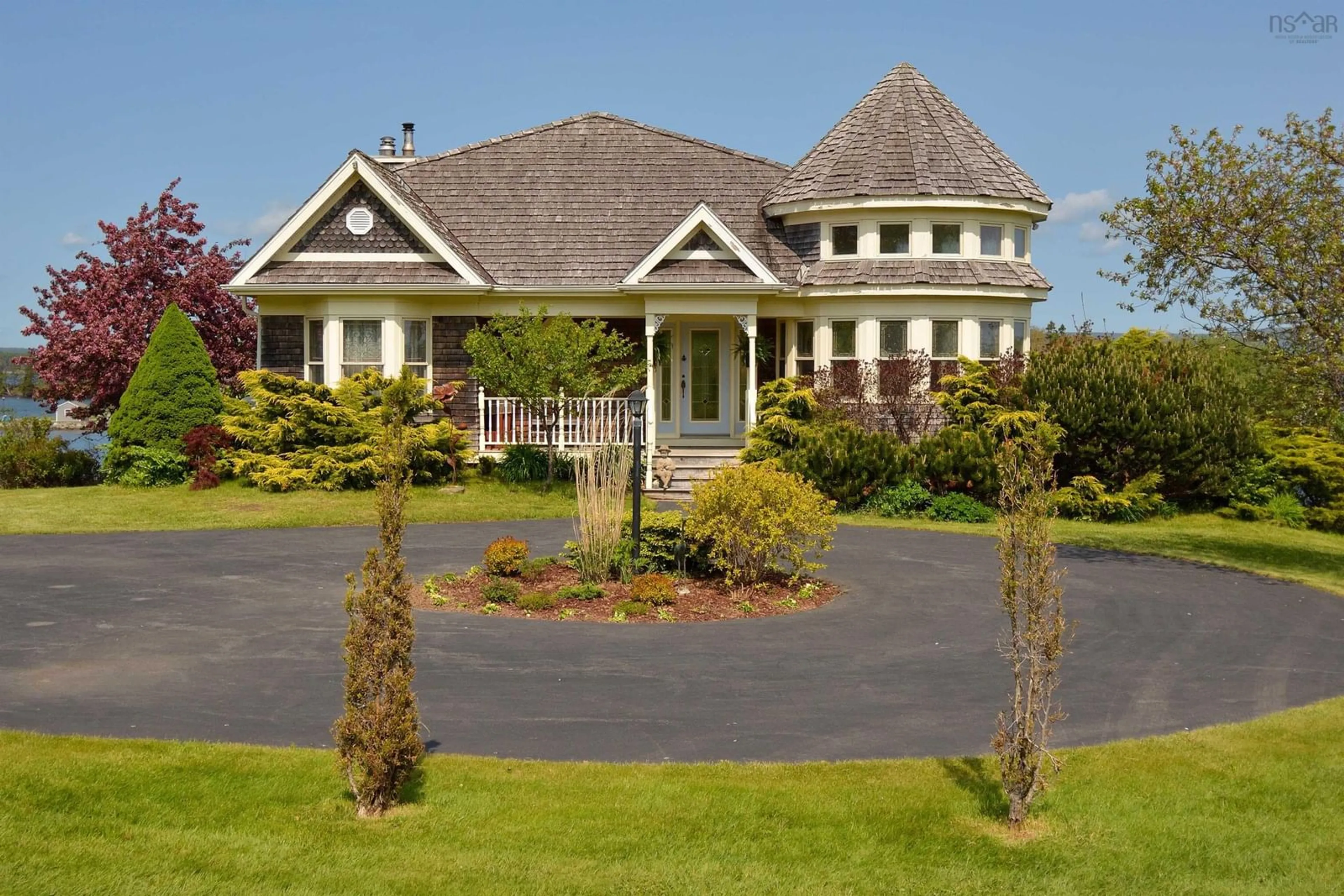 Home with vinyl exterior material, unknown for 2641 West Bay Rd, Dundee Nova Scotia B0E 3K0