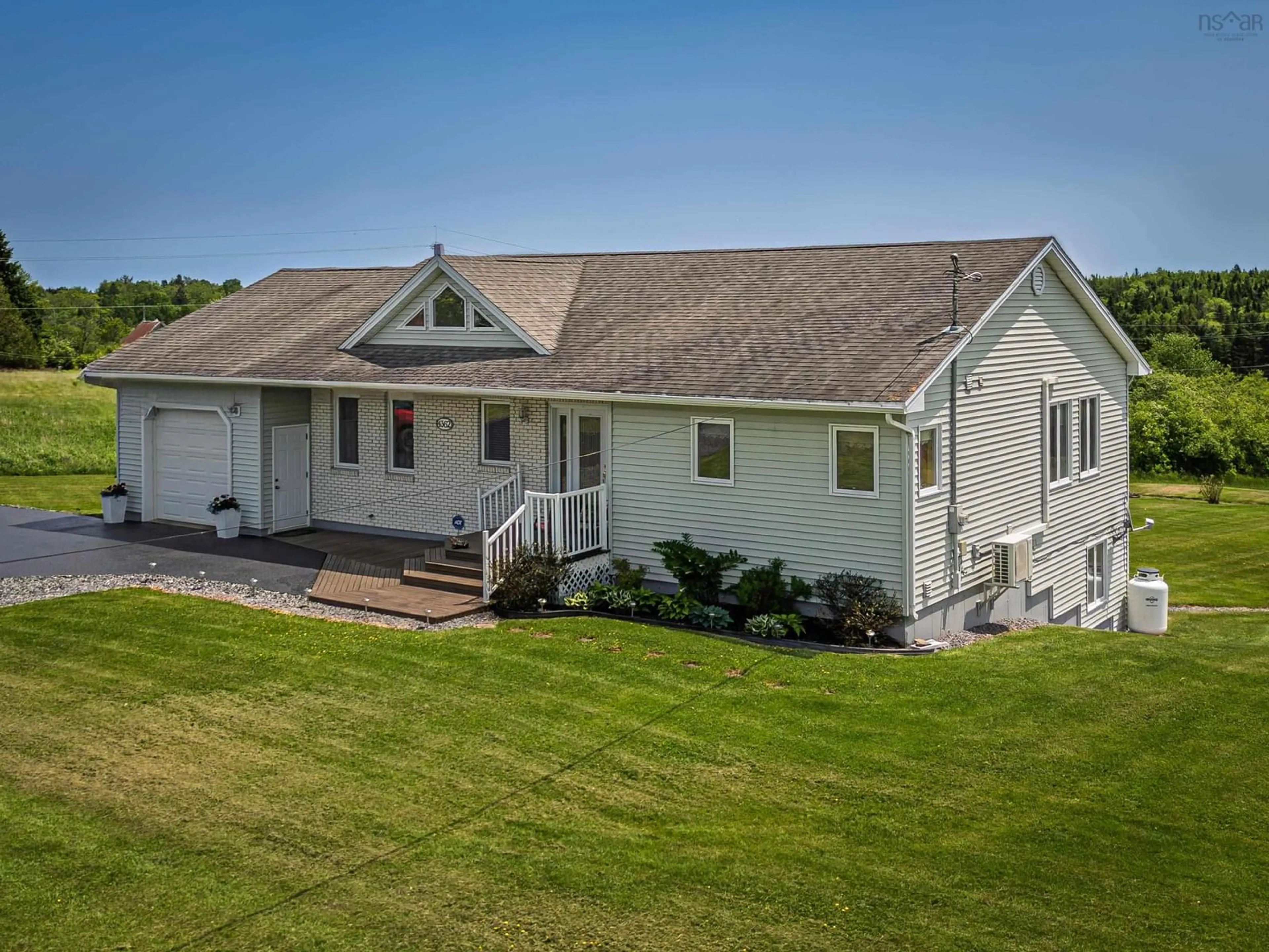 A pic from outside/outdoor area/front of a property/back of a property/a pic from drone, water/lake/river/ocean view for 4362 Highway 236, Kennetcook Nova Scotia B0N 1T0